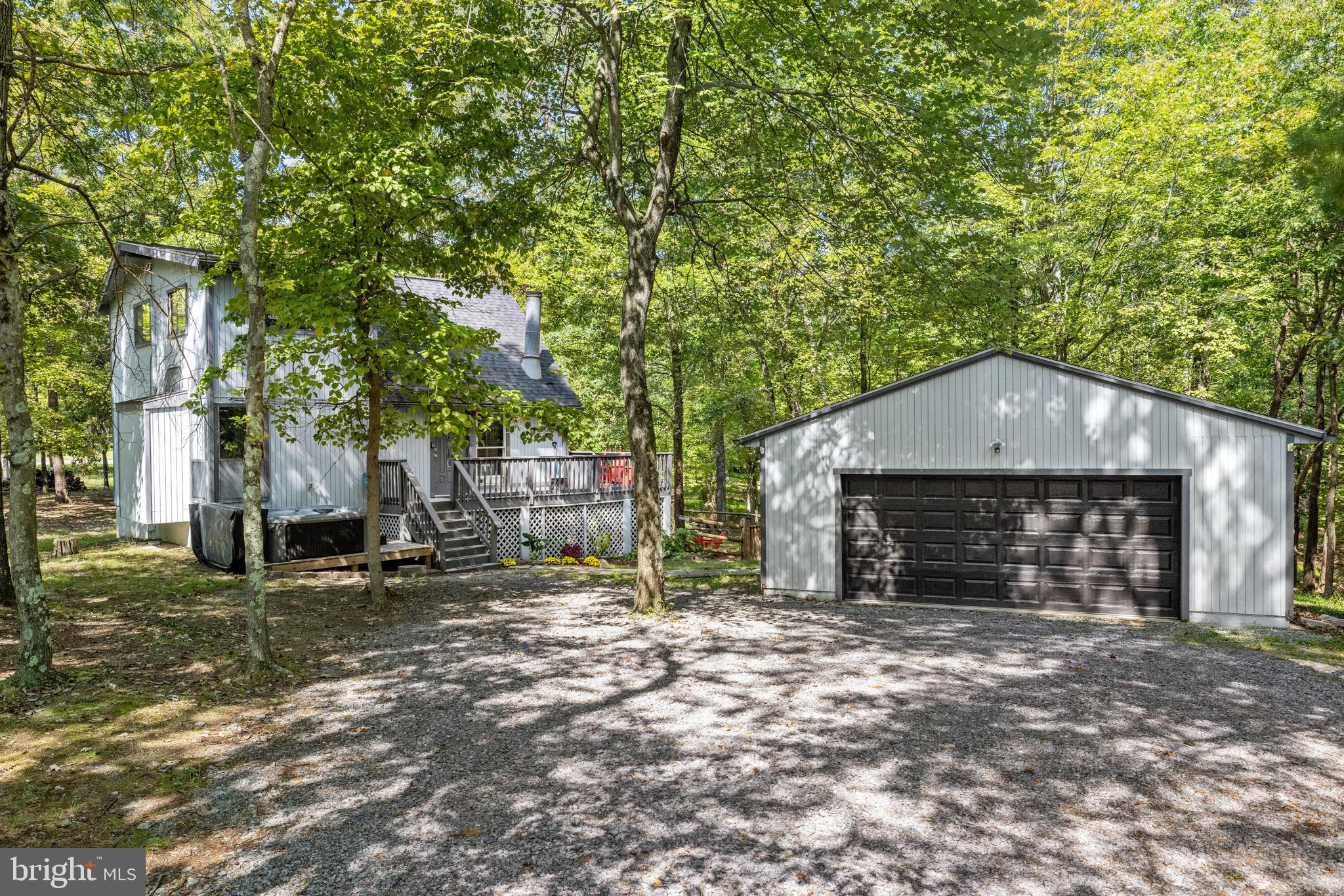 THE WOODS - Residential