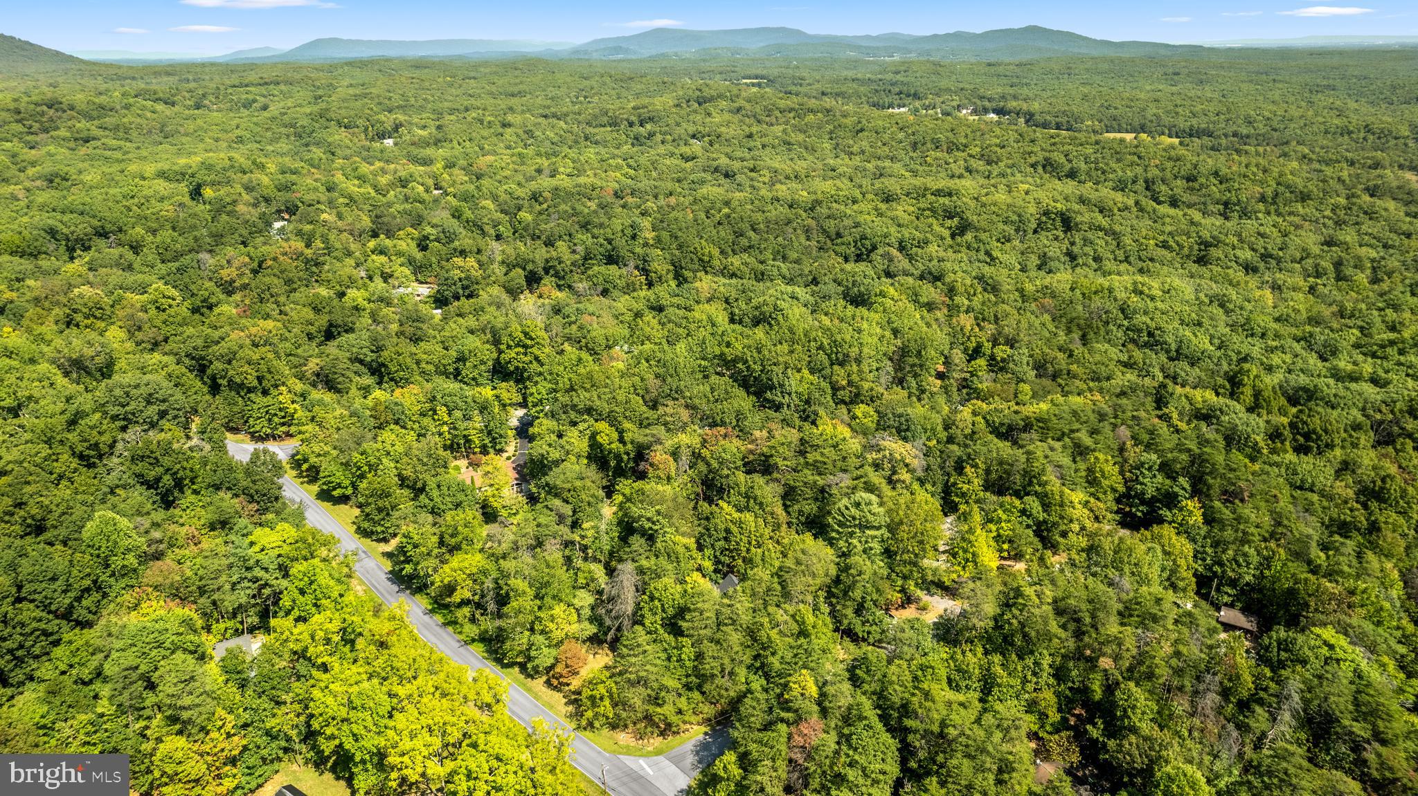 THE WOODS - Residential