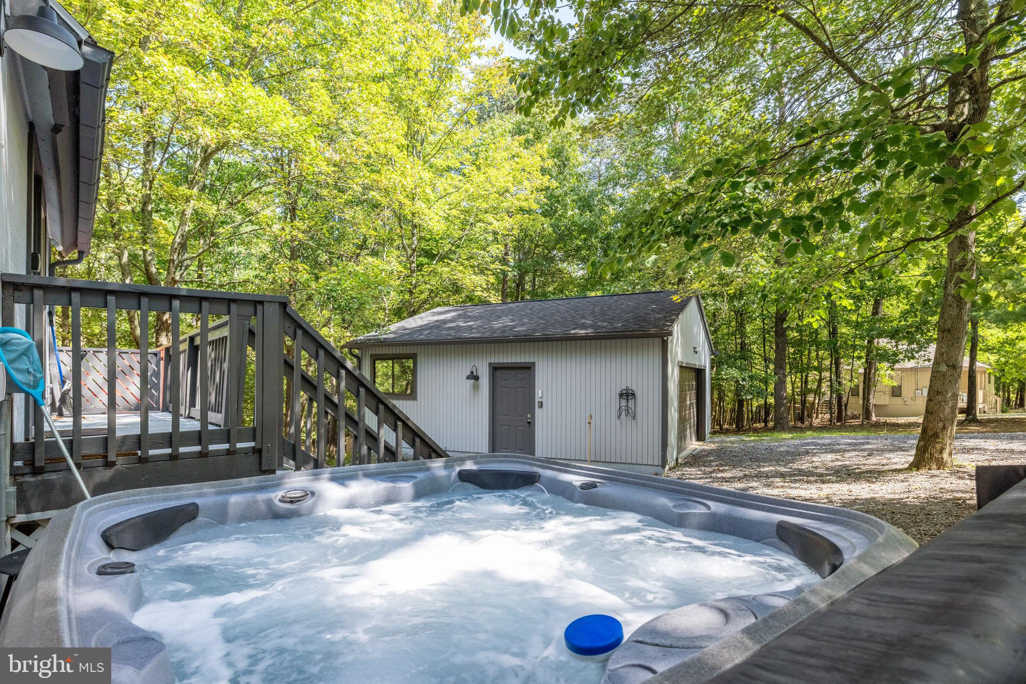 THE WOODS - Residential