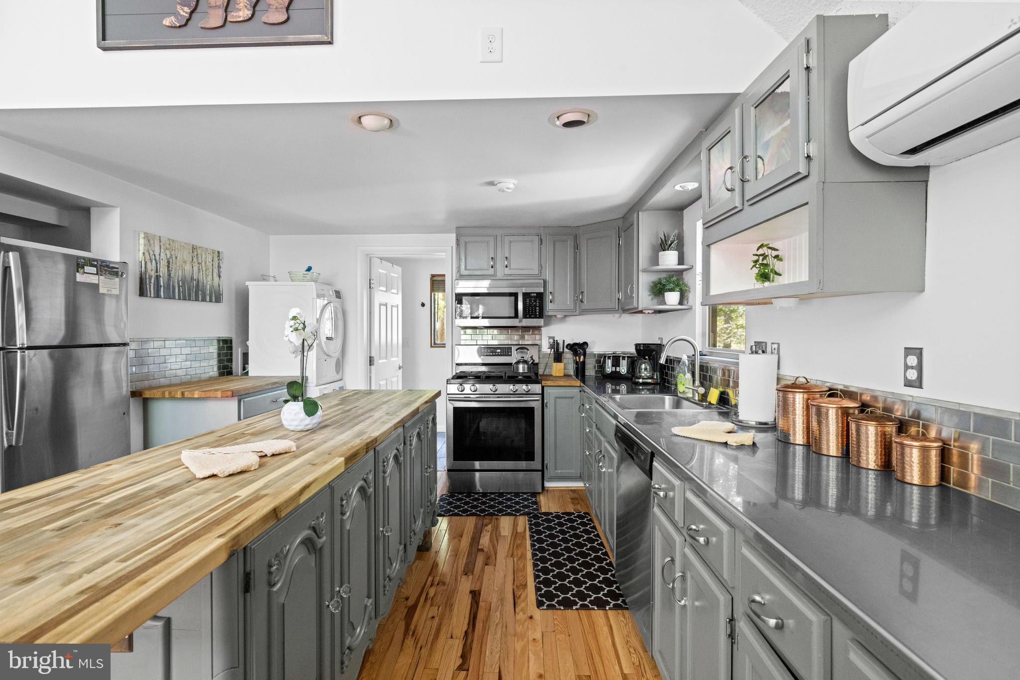 THE WOODS - Residential