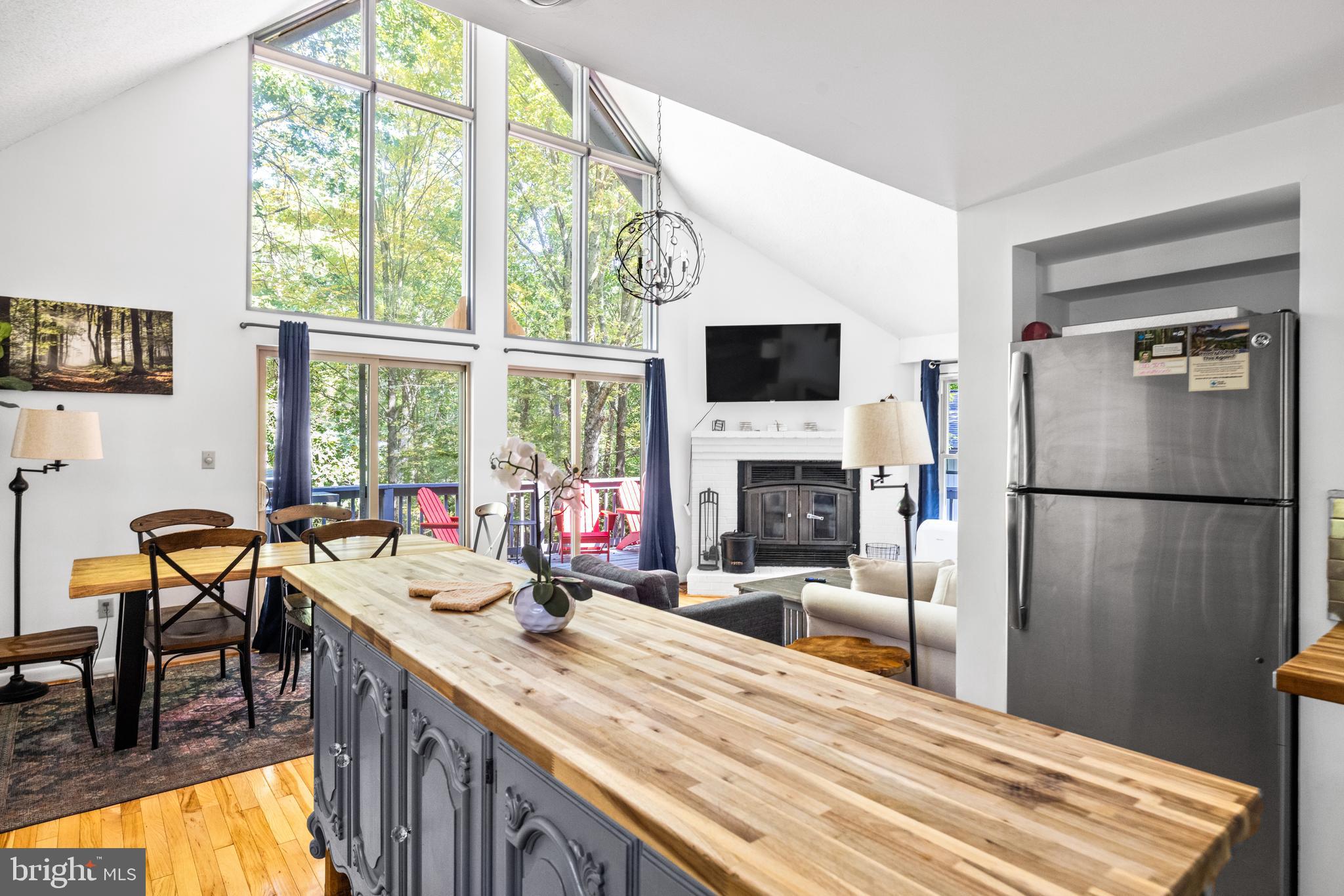 THE WOODS - Residential