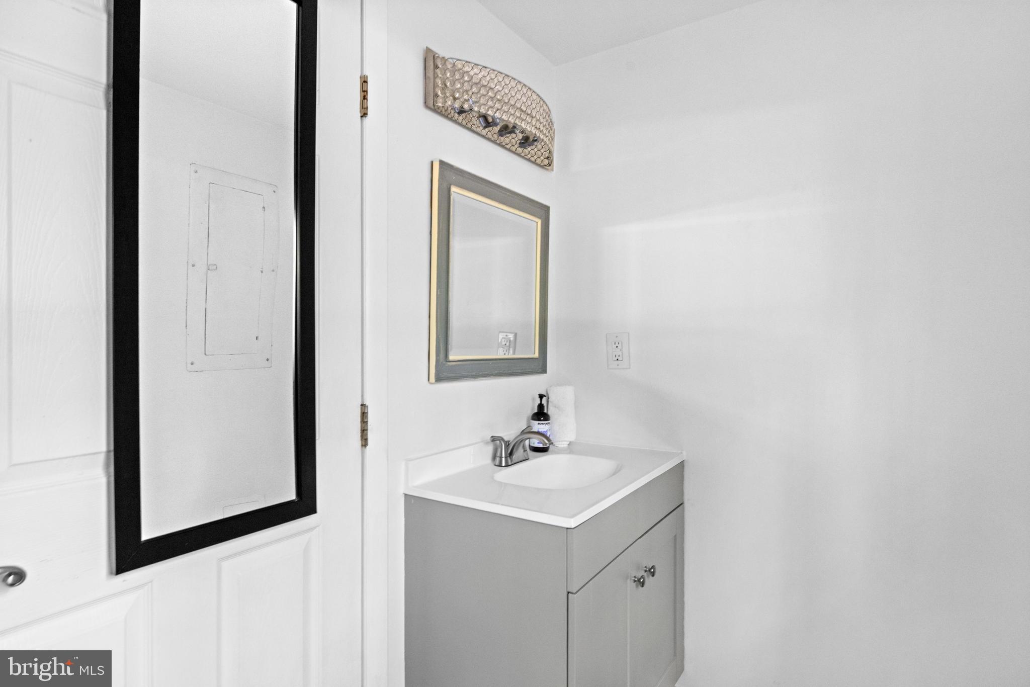 THE WOODS - Residential