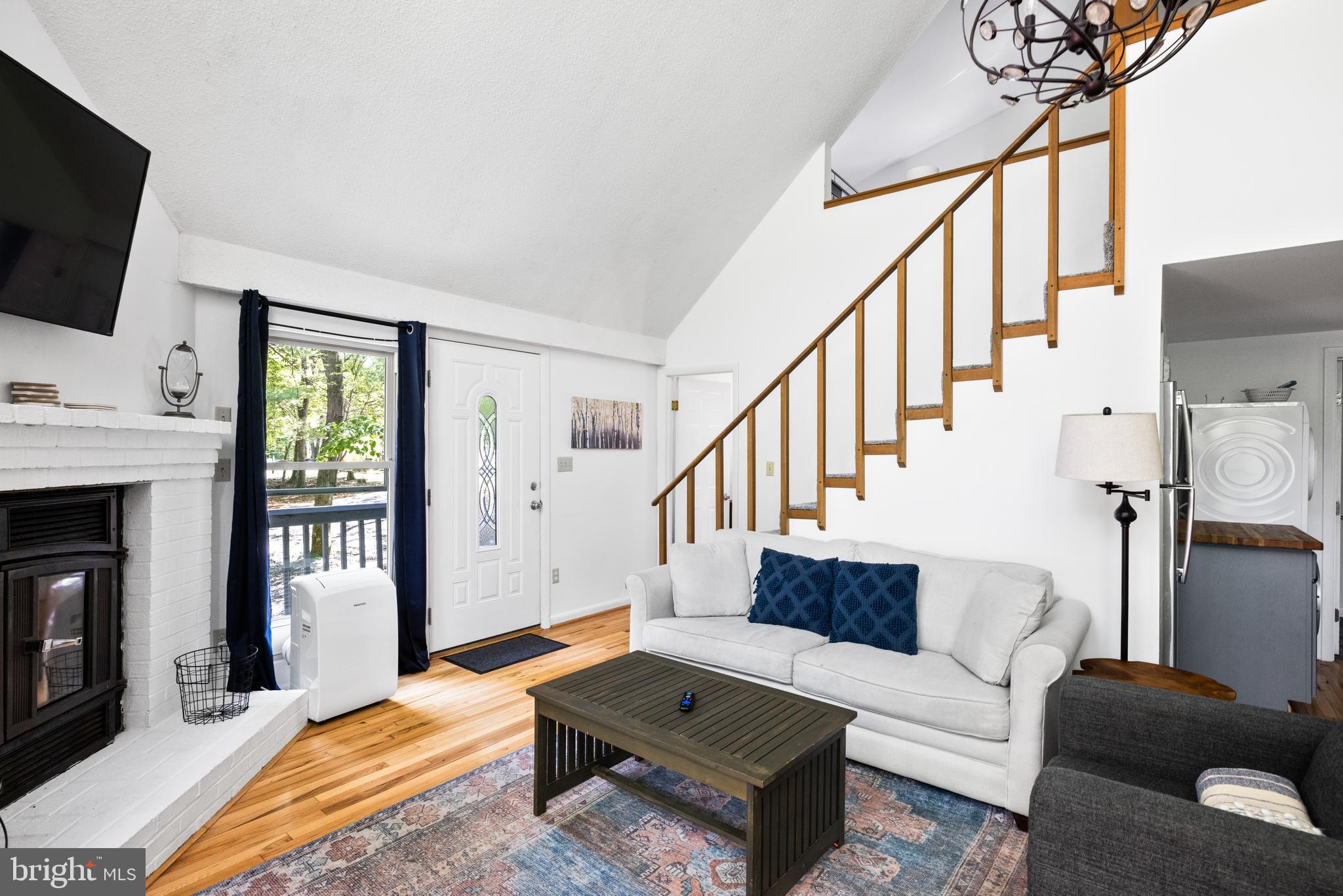 THE WOODS - Residential