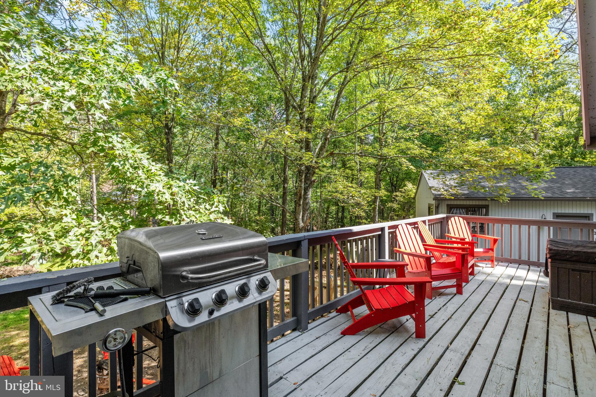 THE WOODS - Residential