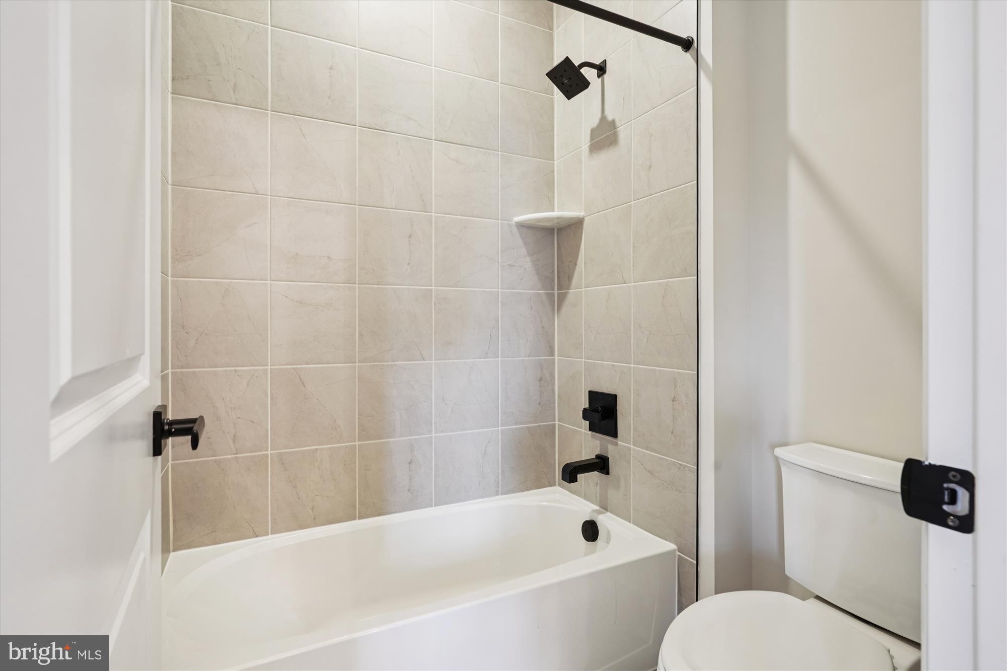 FAWN LAKE - Residential