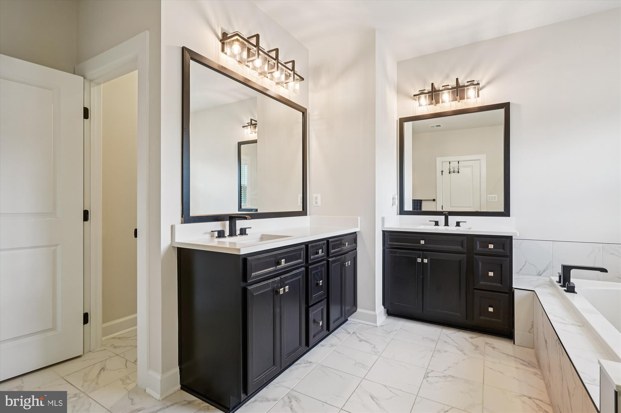 FAWN LAKE - Residential