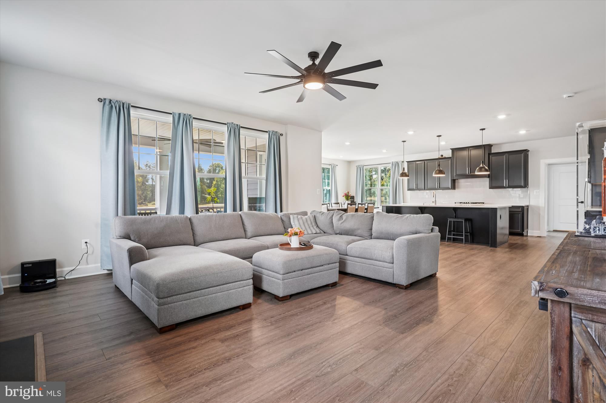 FAWN LAKE - Residential