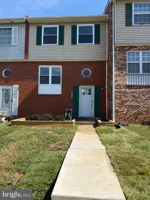 Photo of 14817 Cherrydale Drive, WOODBRIDGE, VA 22193 (MLS # VAPW2132028)