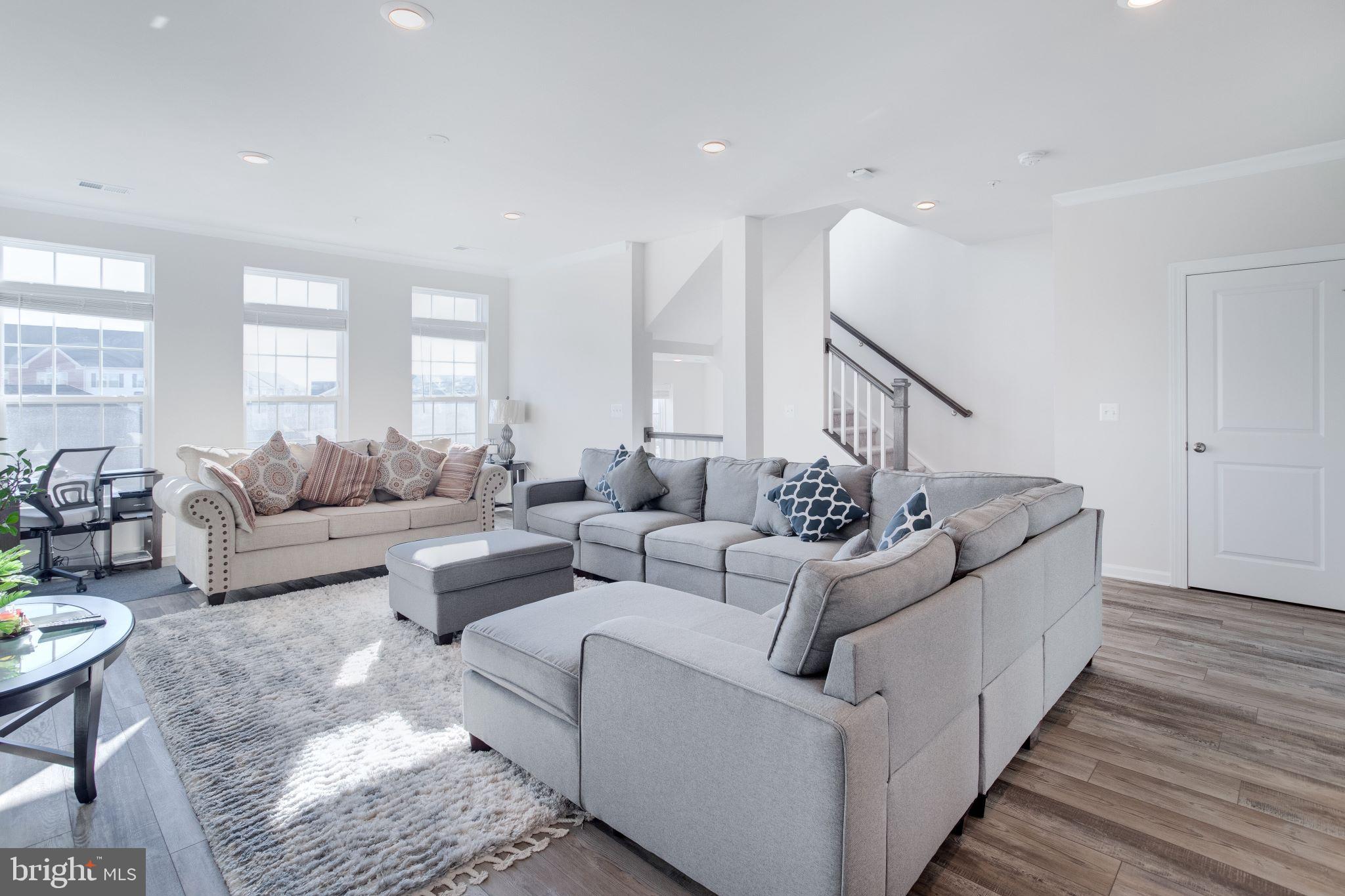 JEFFERSON PLACE - Residential Lease