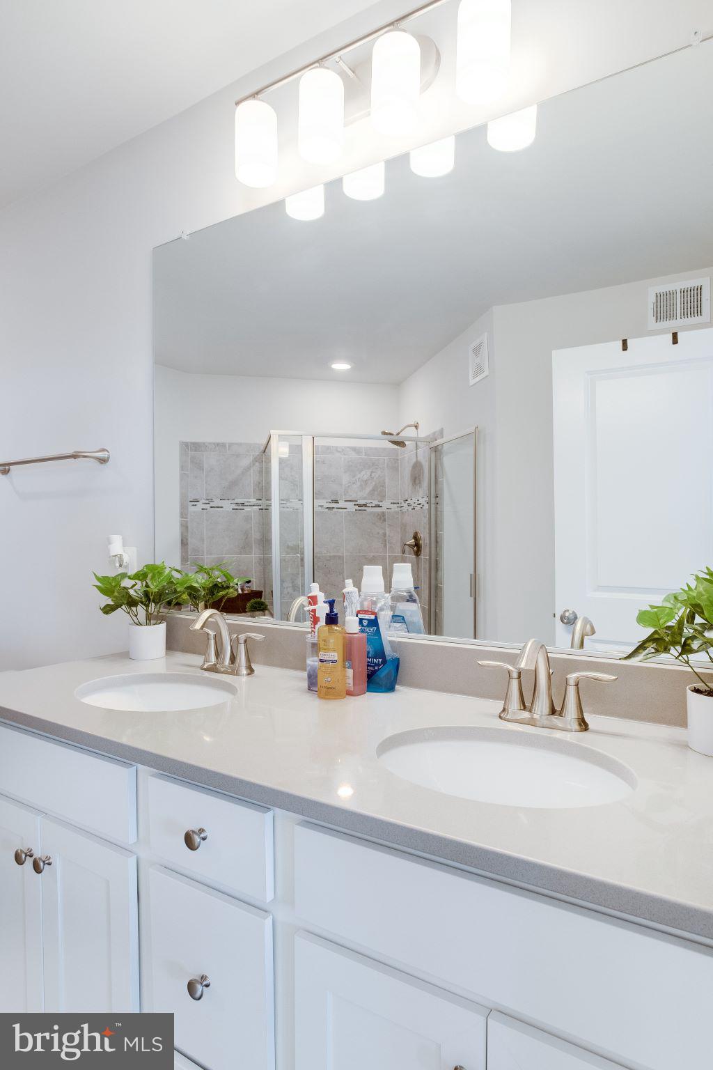 JEFFERSON PLACE - Residential Lease