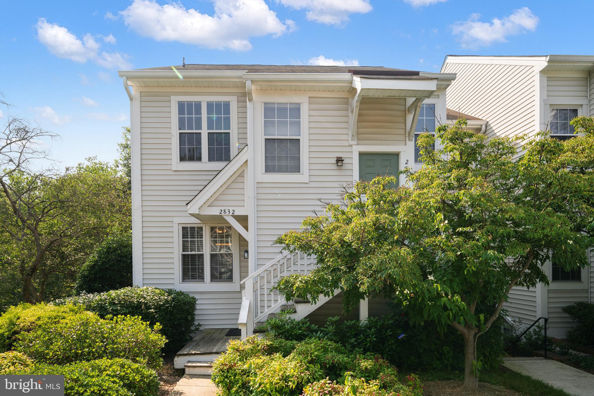 2832 YARLING COURT 2832
