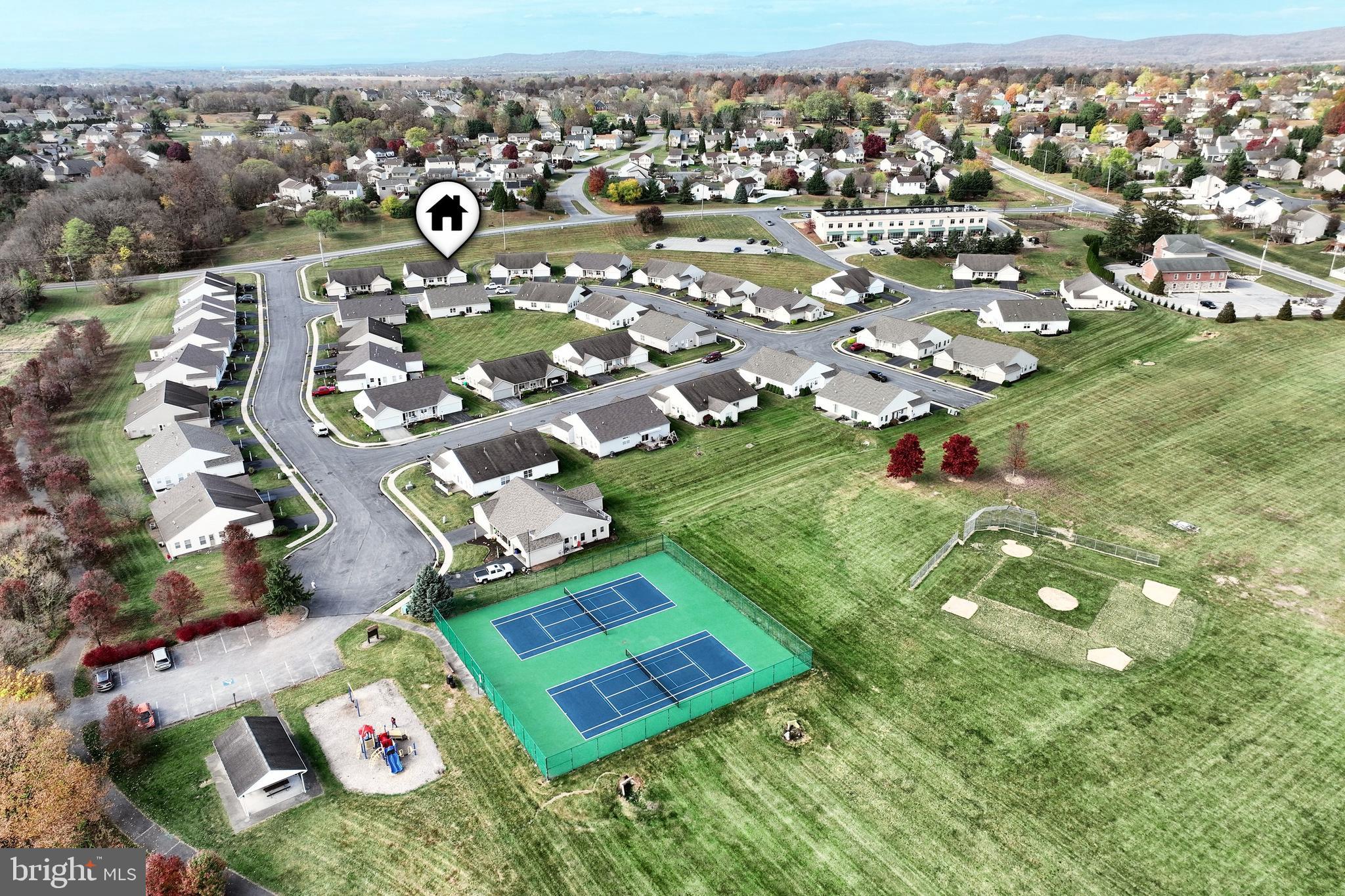 BROOKSTONE - Residential