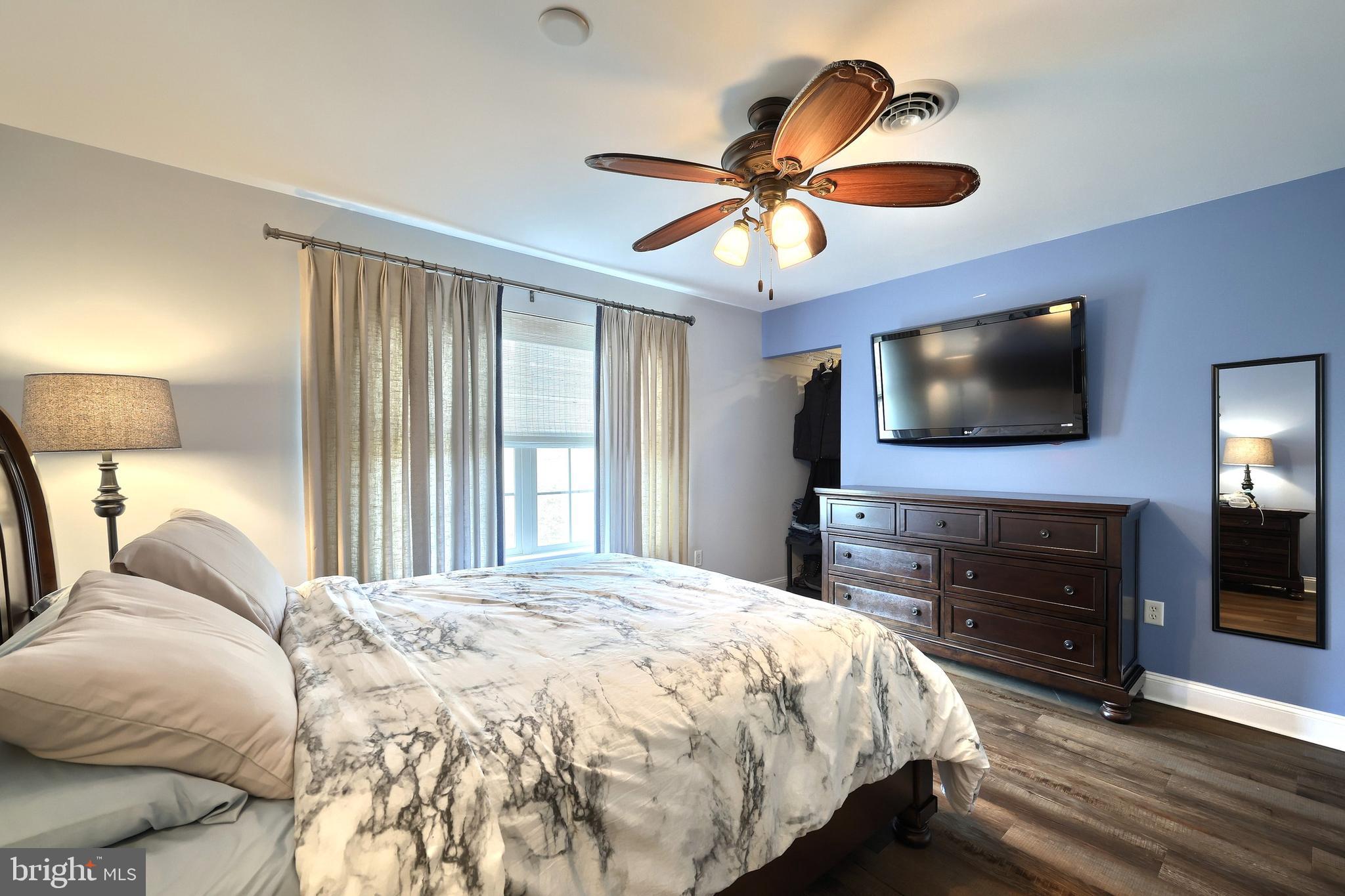 BROOKSTONE - Residential