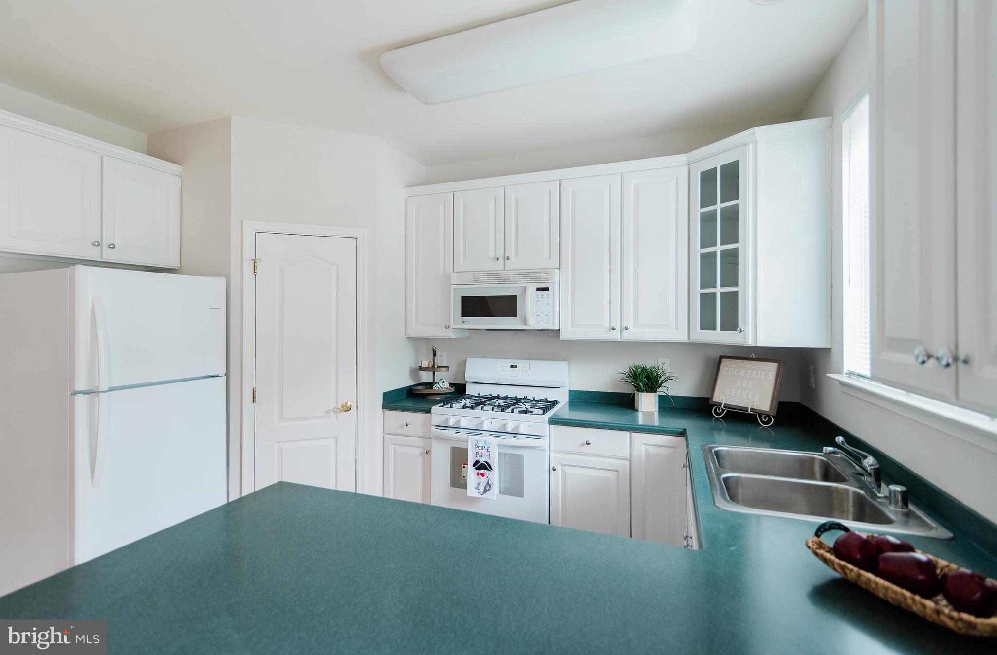 MONMOUTH MEADOWS - Residential