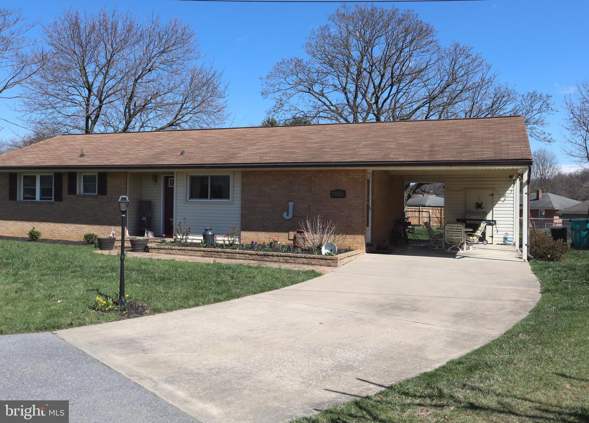 HOLIDAY ACRES - Residential