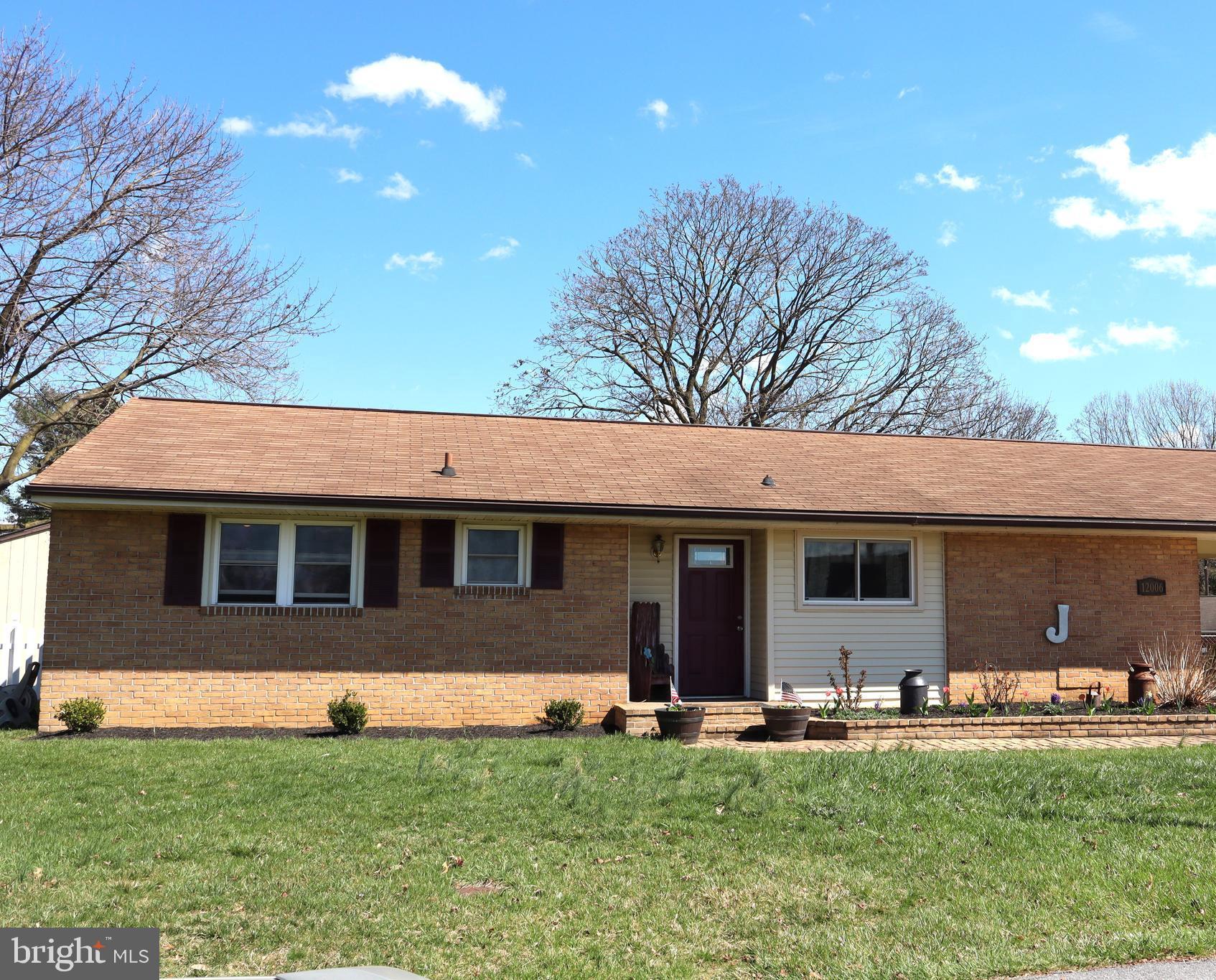 HOLIDAY ACRES - Residential