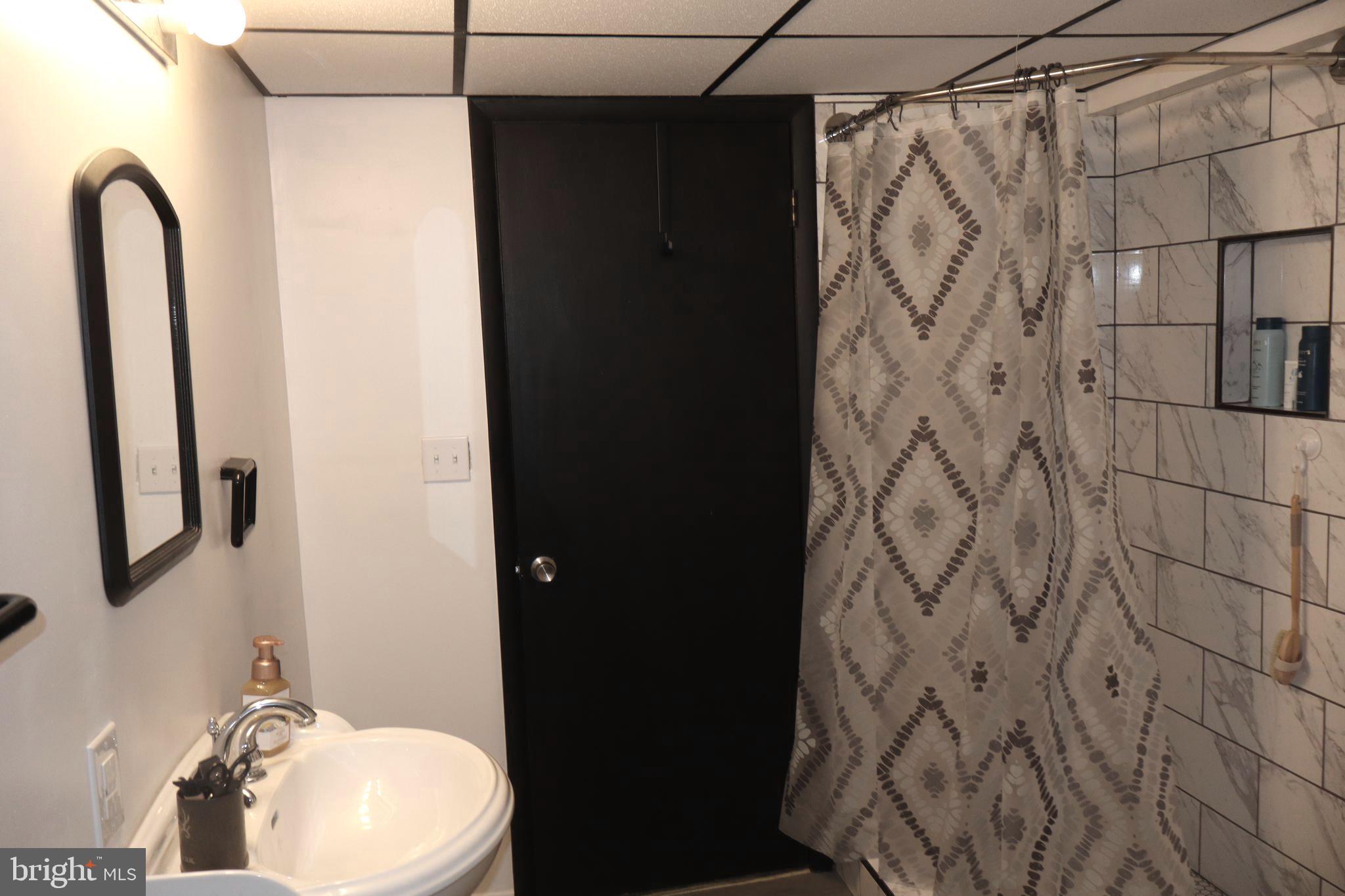 HOLIDAY ACRES - Residential