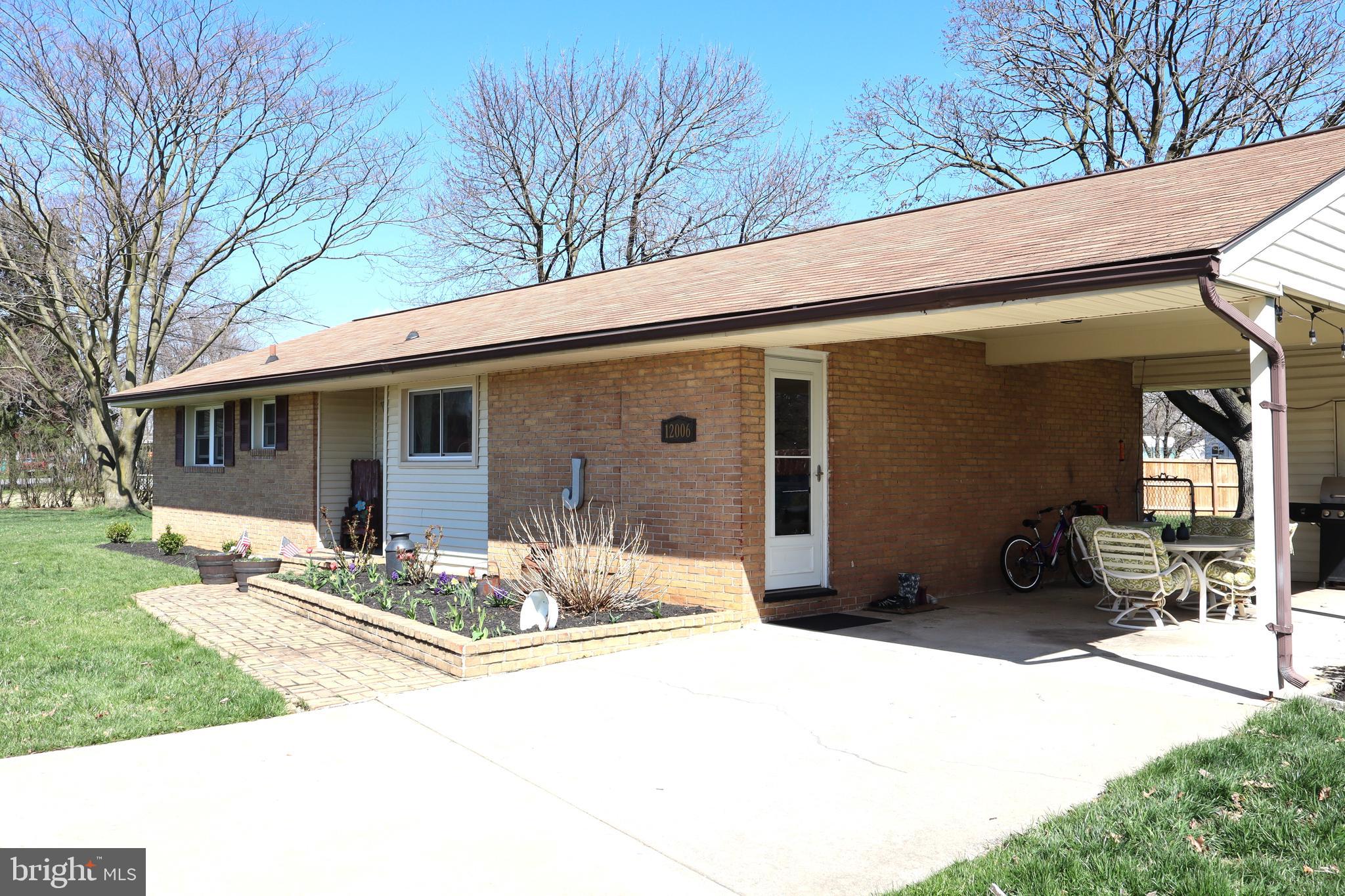 HOLIDAY ACRES - Residential