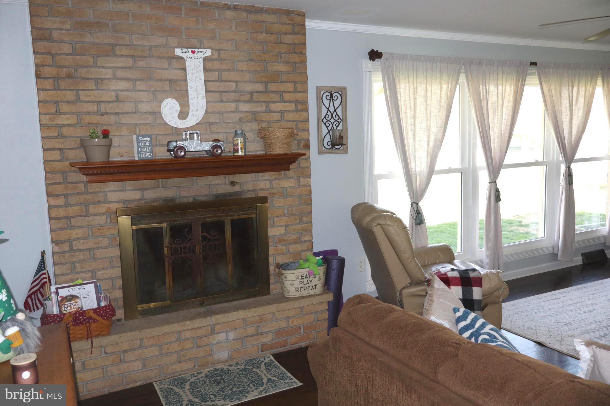 HOLIDAY ACRES - Residential