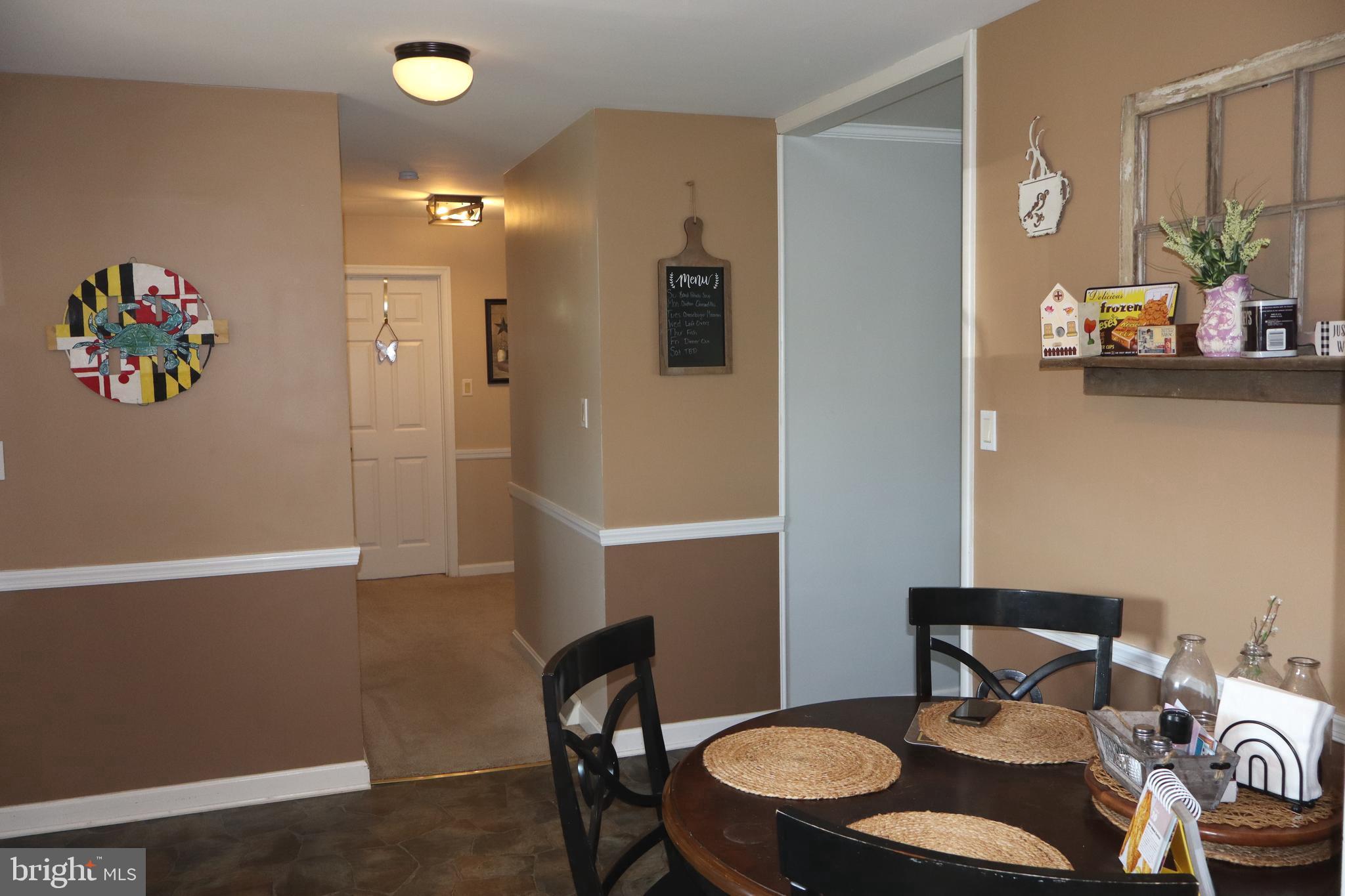 HOLIDAY ACRES - Residential