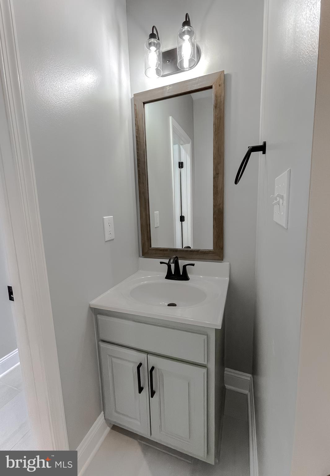 SOLOMONS ISLAND - Residential