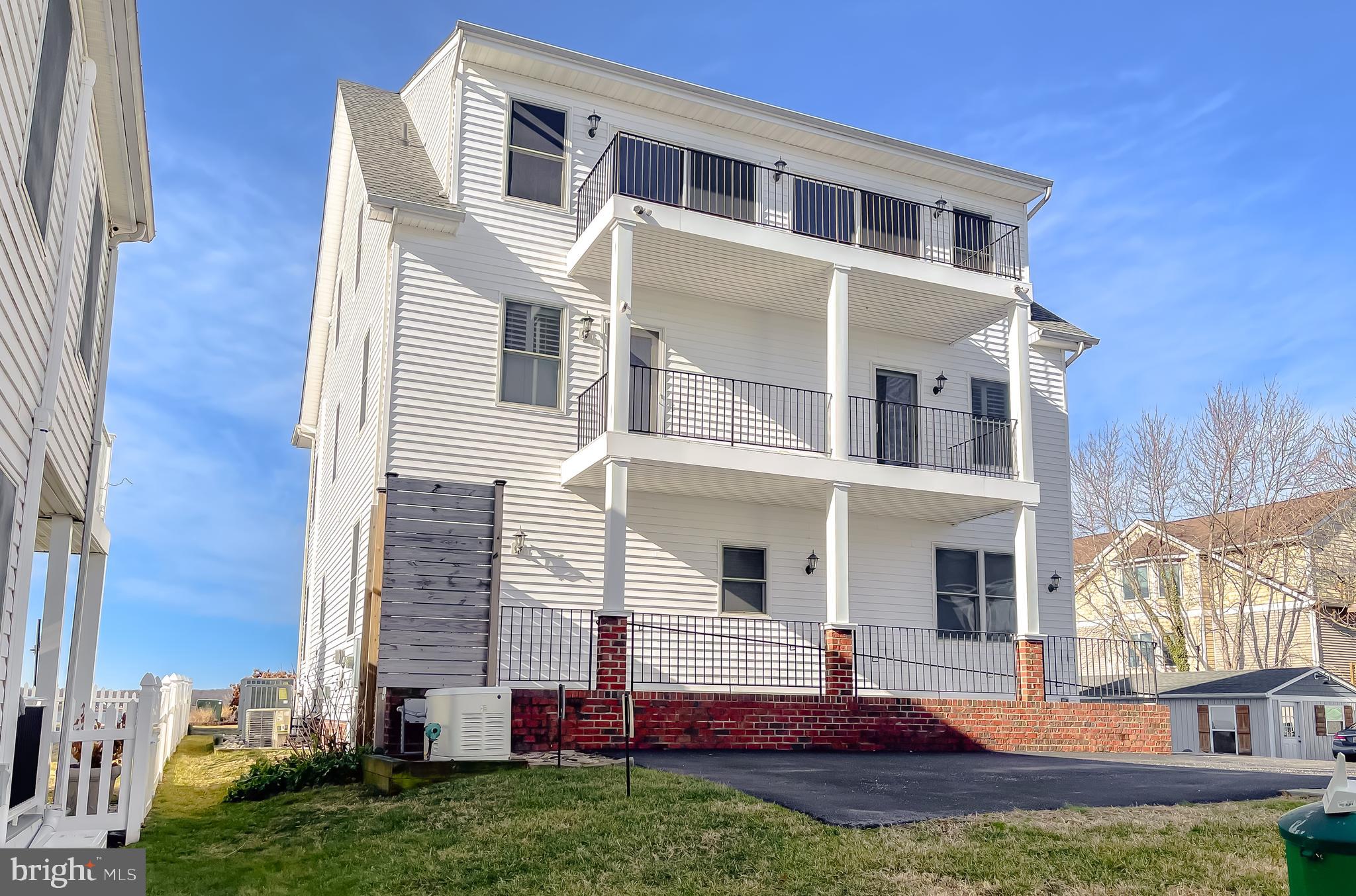 SOLOMONS ISLAND - Residential