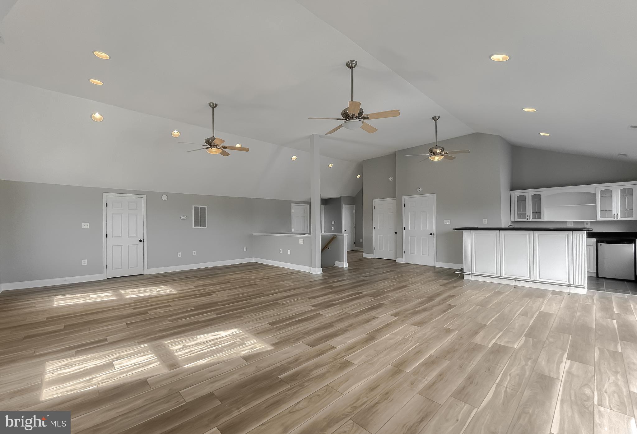 SOLOMONS ISLAND - Residential