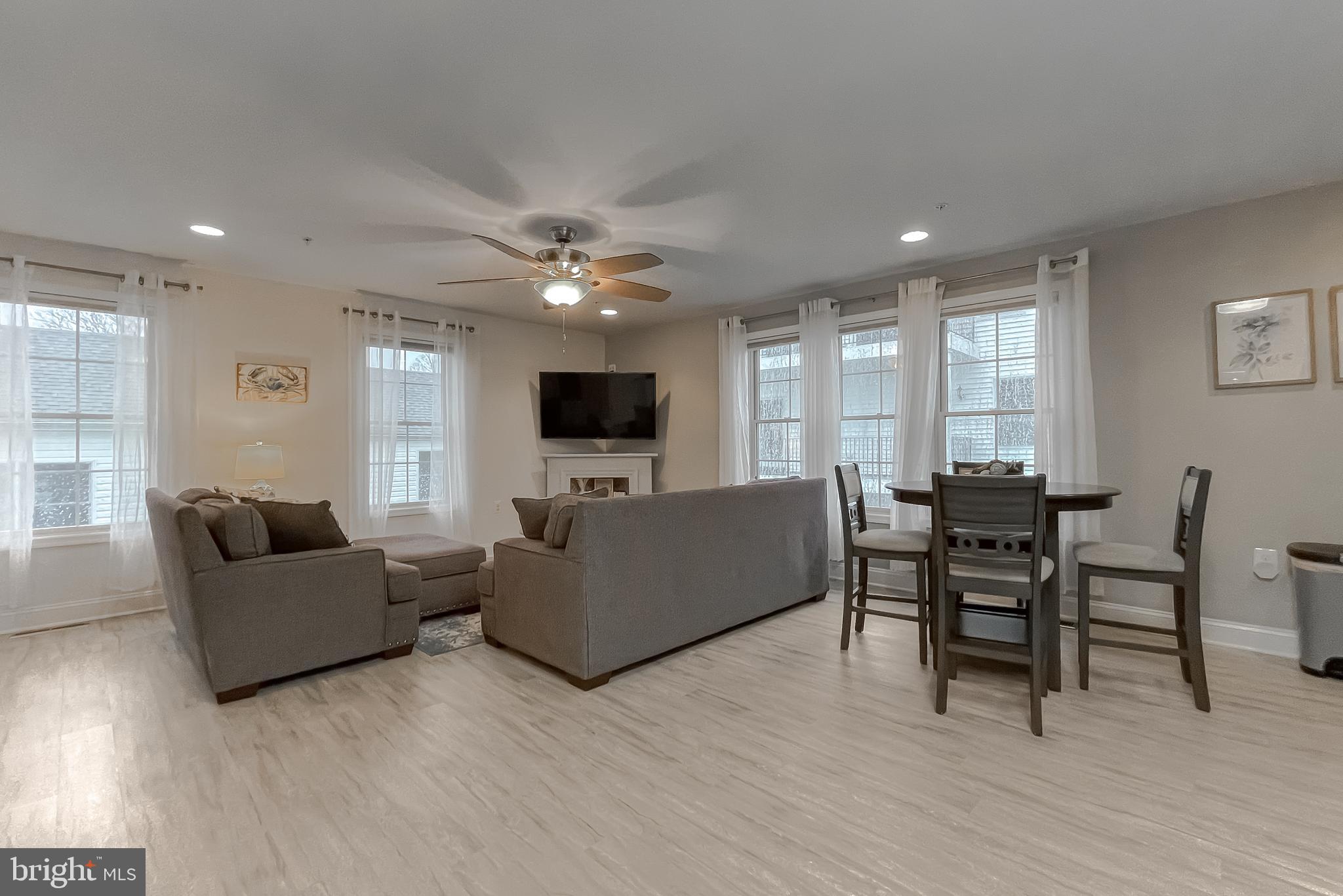 SOLOMONS ISLAND - Residential