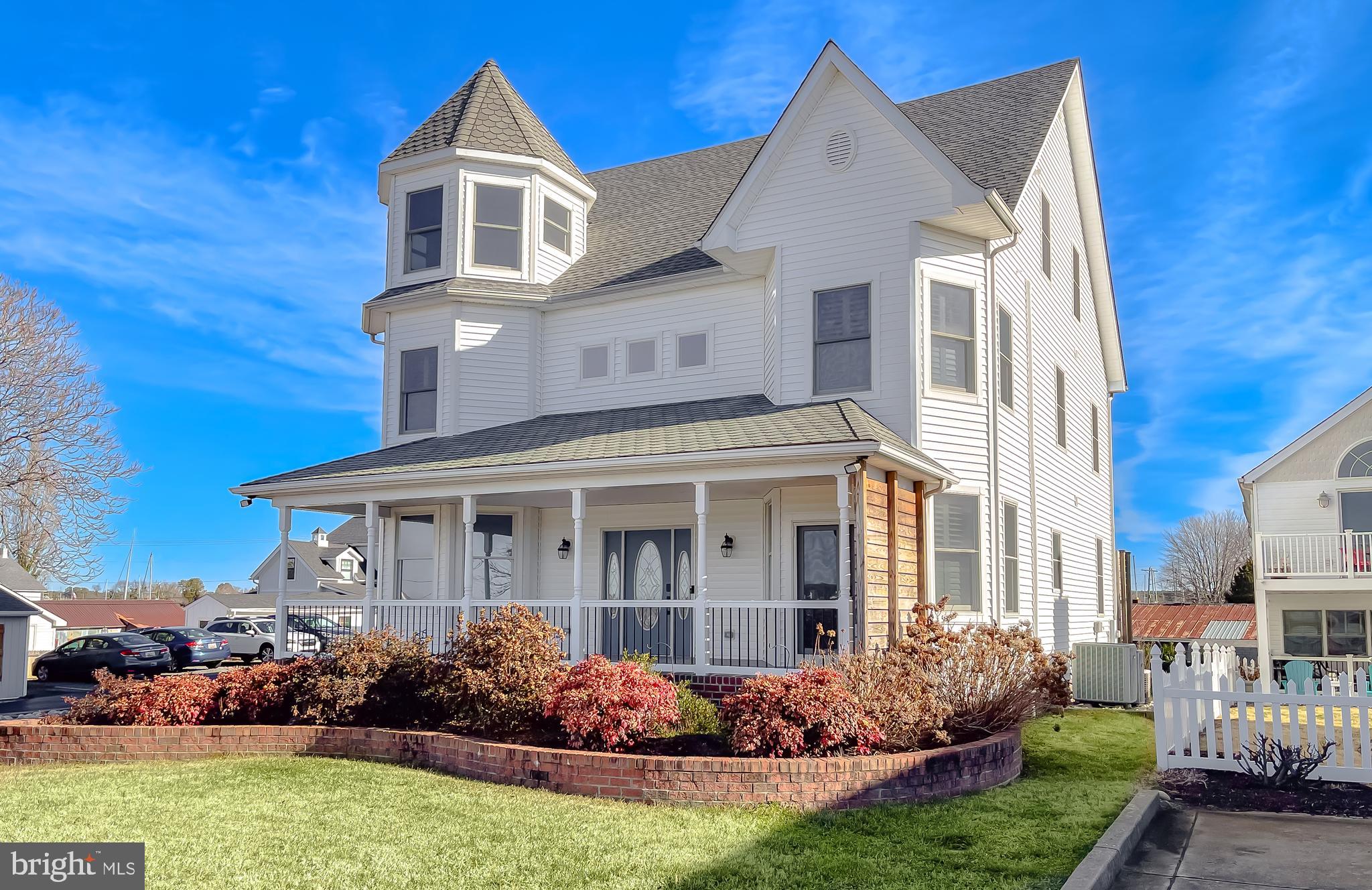 SOLOMONS ISLAND - Residential