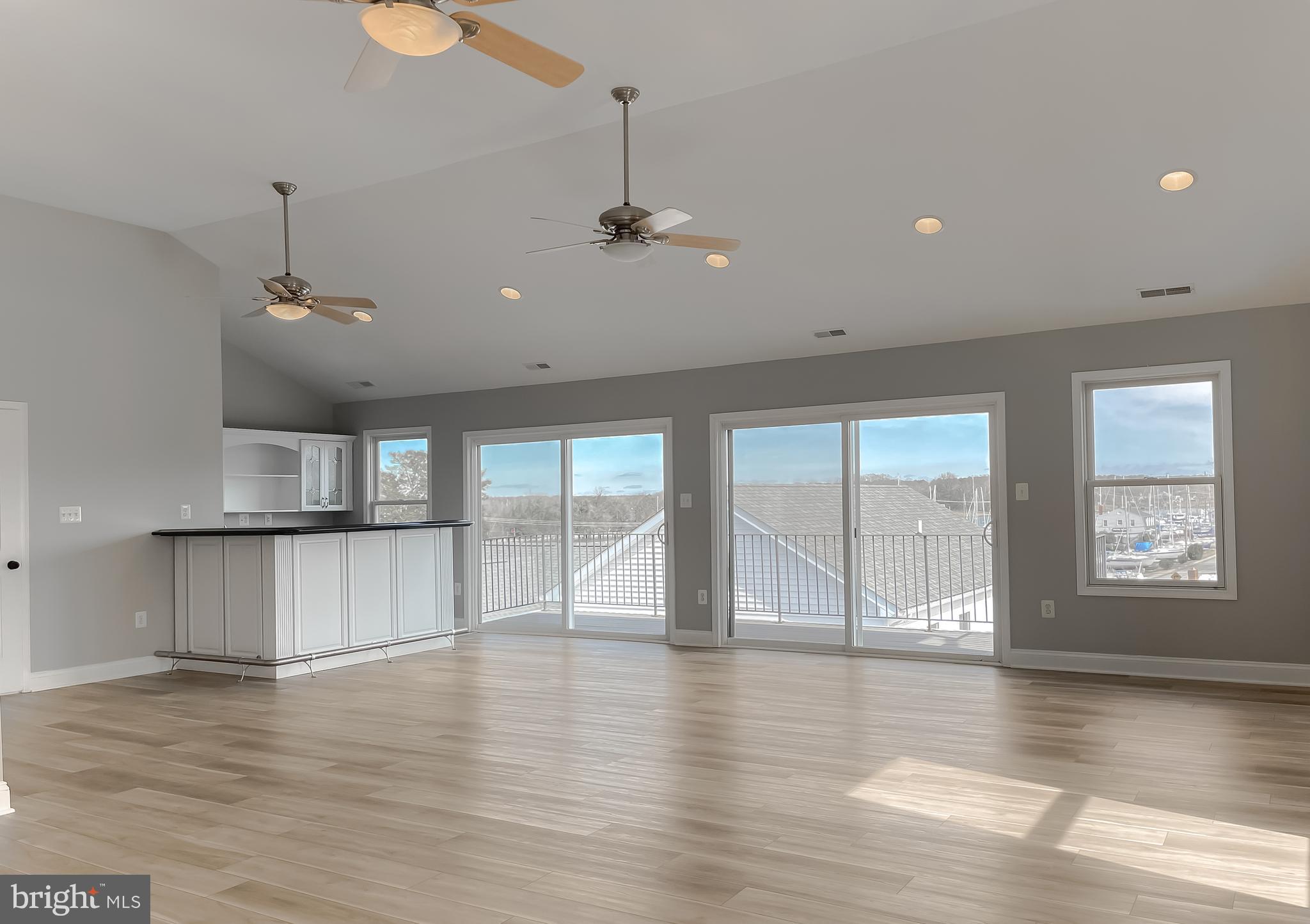 SOLOMONS ISLAND - Residential