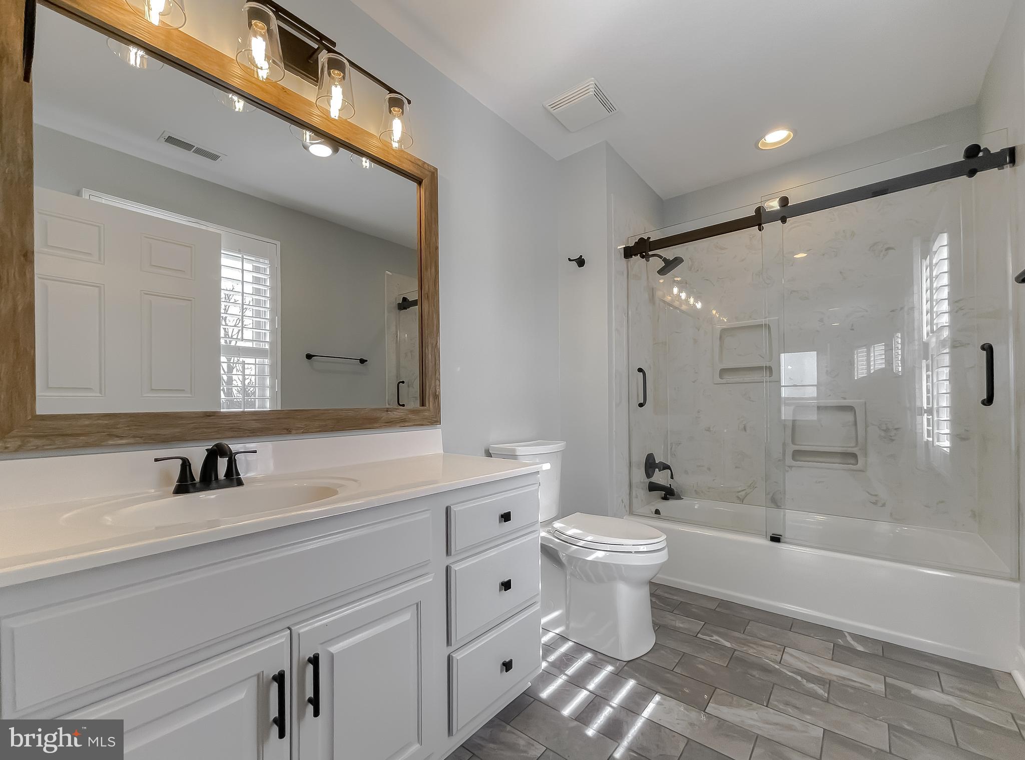 SOLOMONS ISLAND - Residential