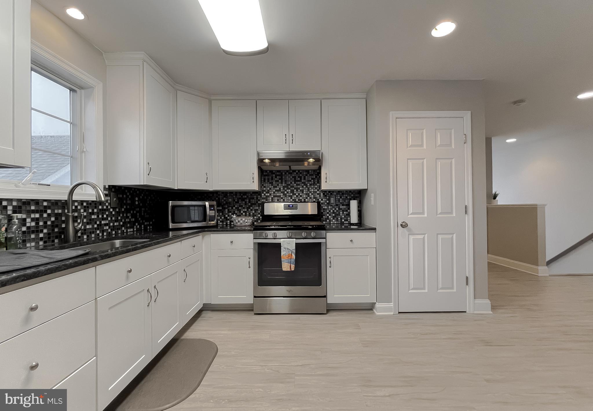 SOLOMONS ISLAND - Residential