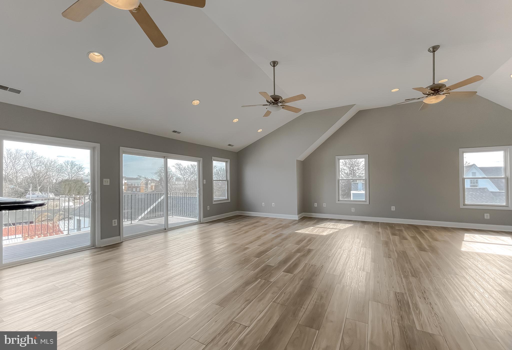 SOLOMONS ISLAND - Residential