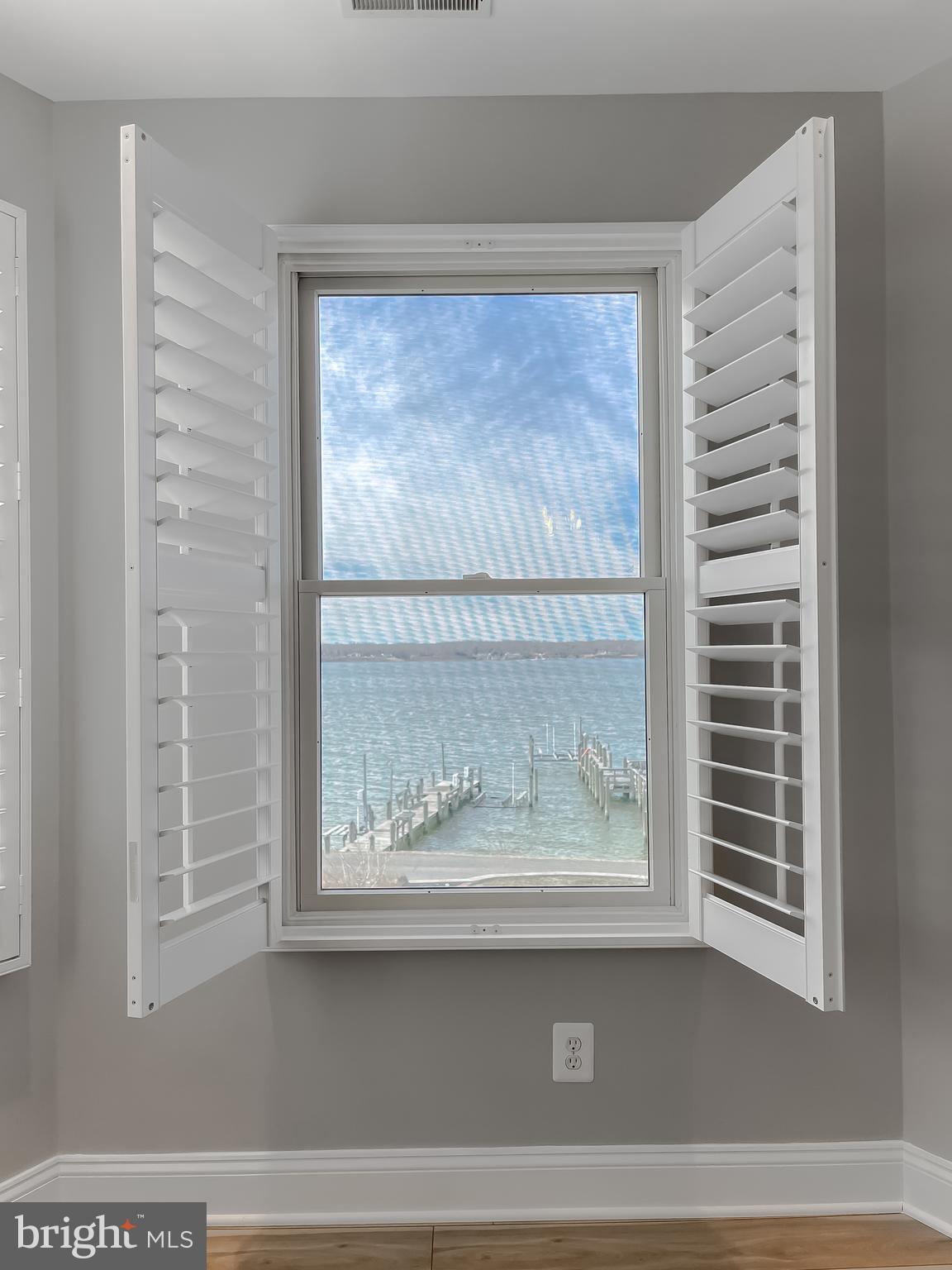 SOLOMONS ISLAND - Residential