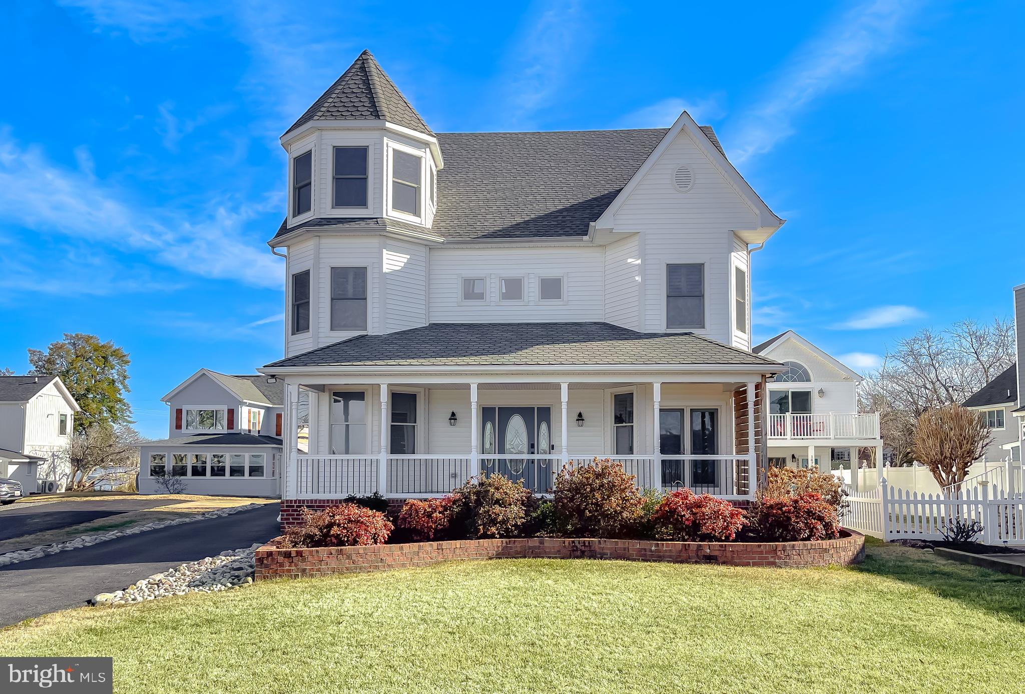 SOLOMONS ISLAND - Residential