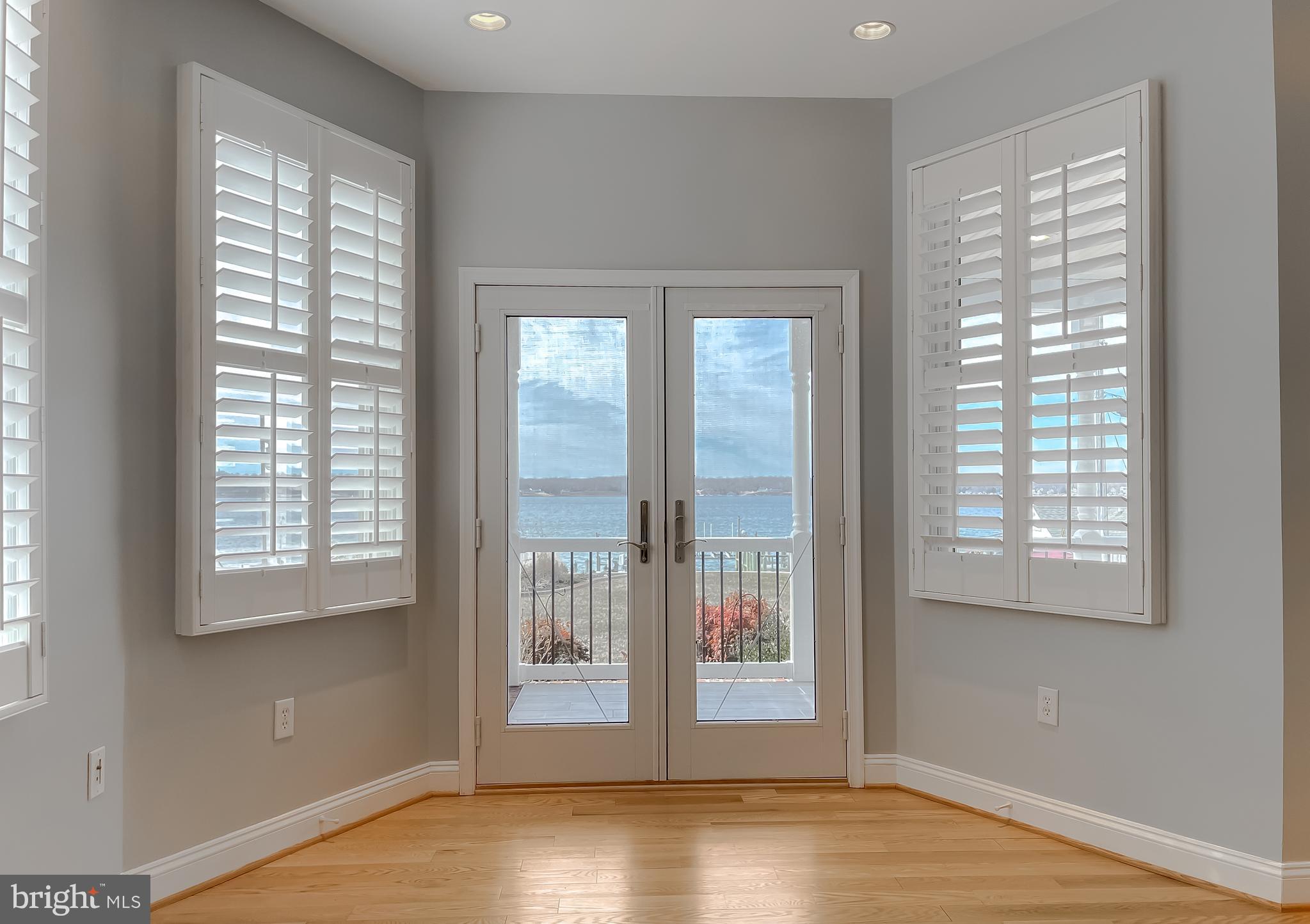 SOLOMONS ISLAND - Residential