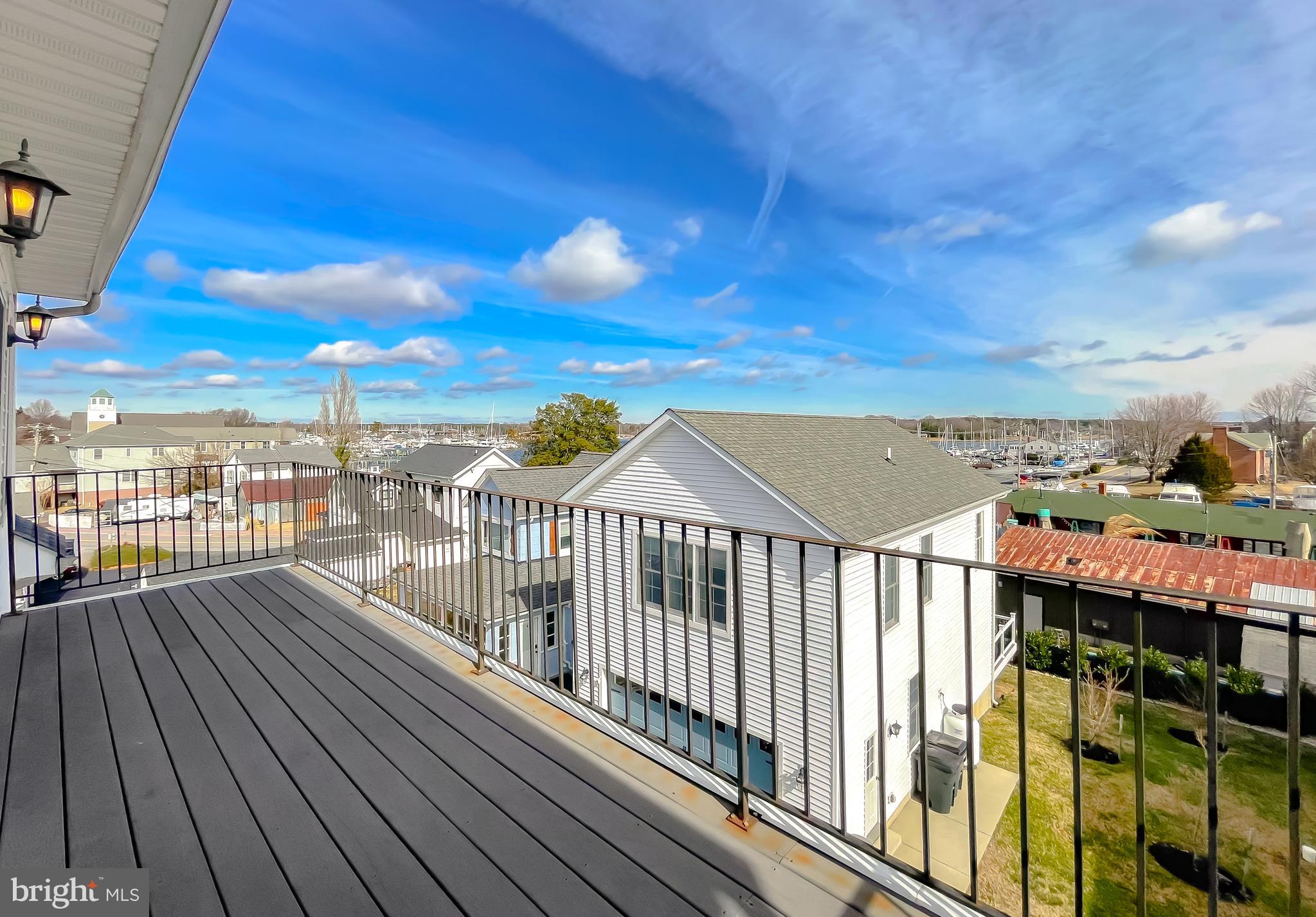 SOLOMONS ISLAND - Residential