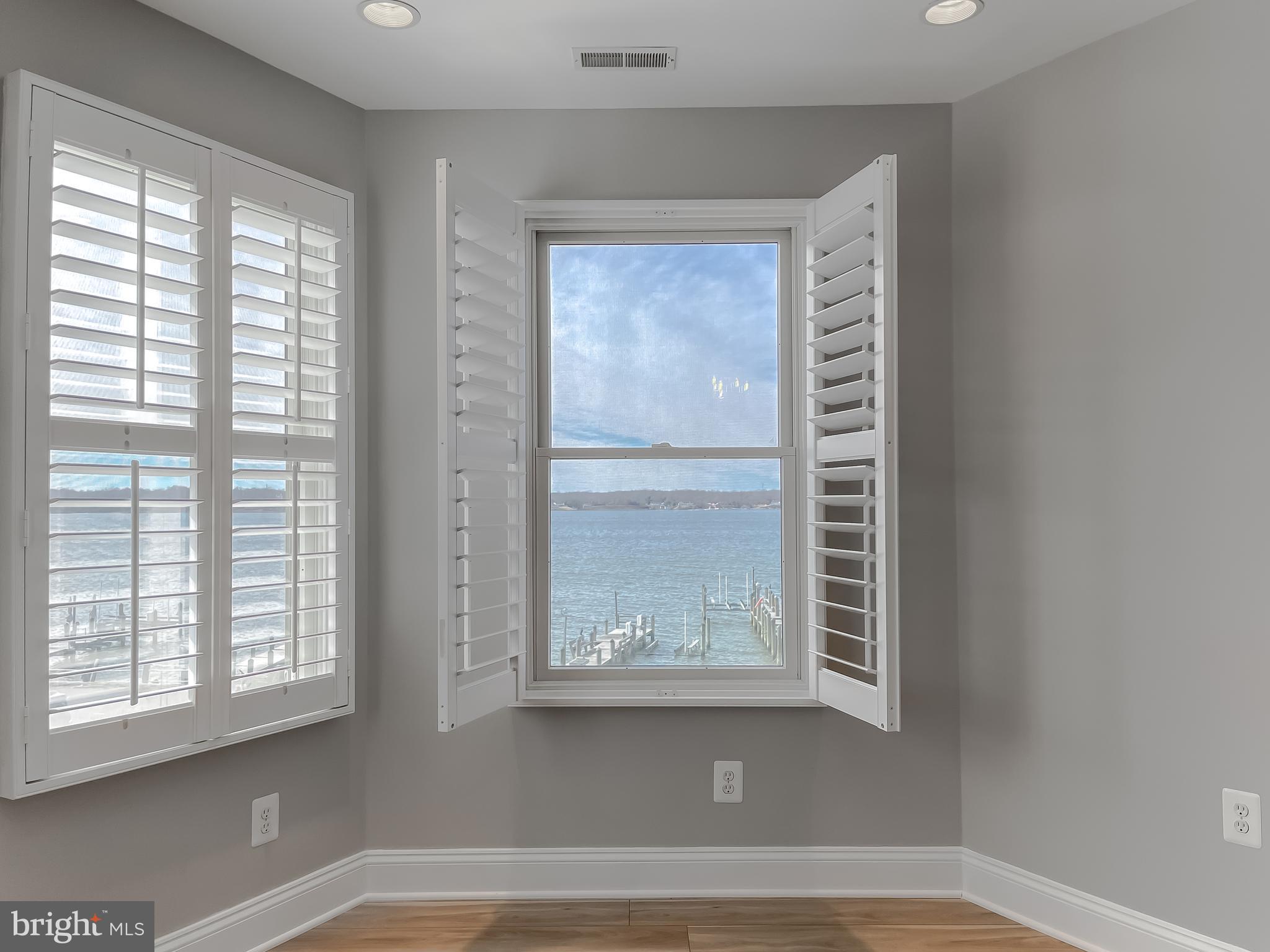 SOLOMONS ISLAND - Residential