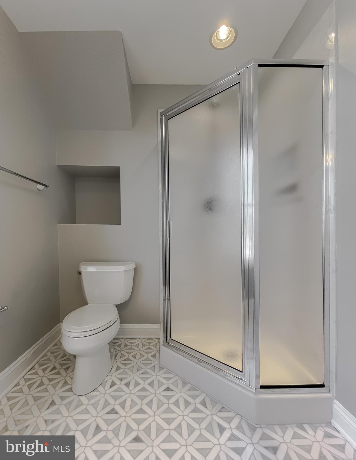 SOLOMONS ISLAND - Residential