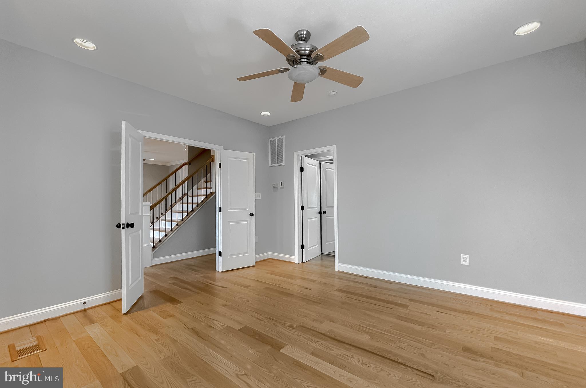 SOLOMONS ISLAND - Residential