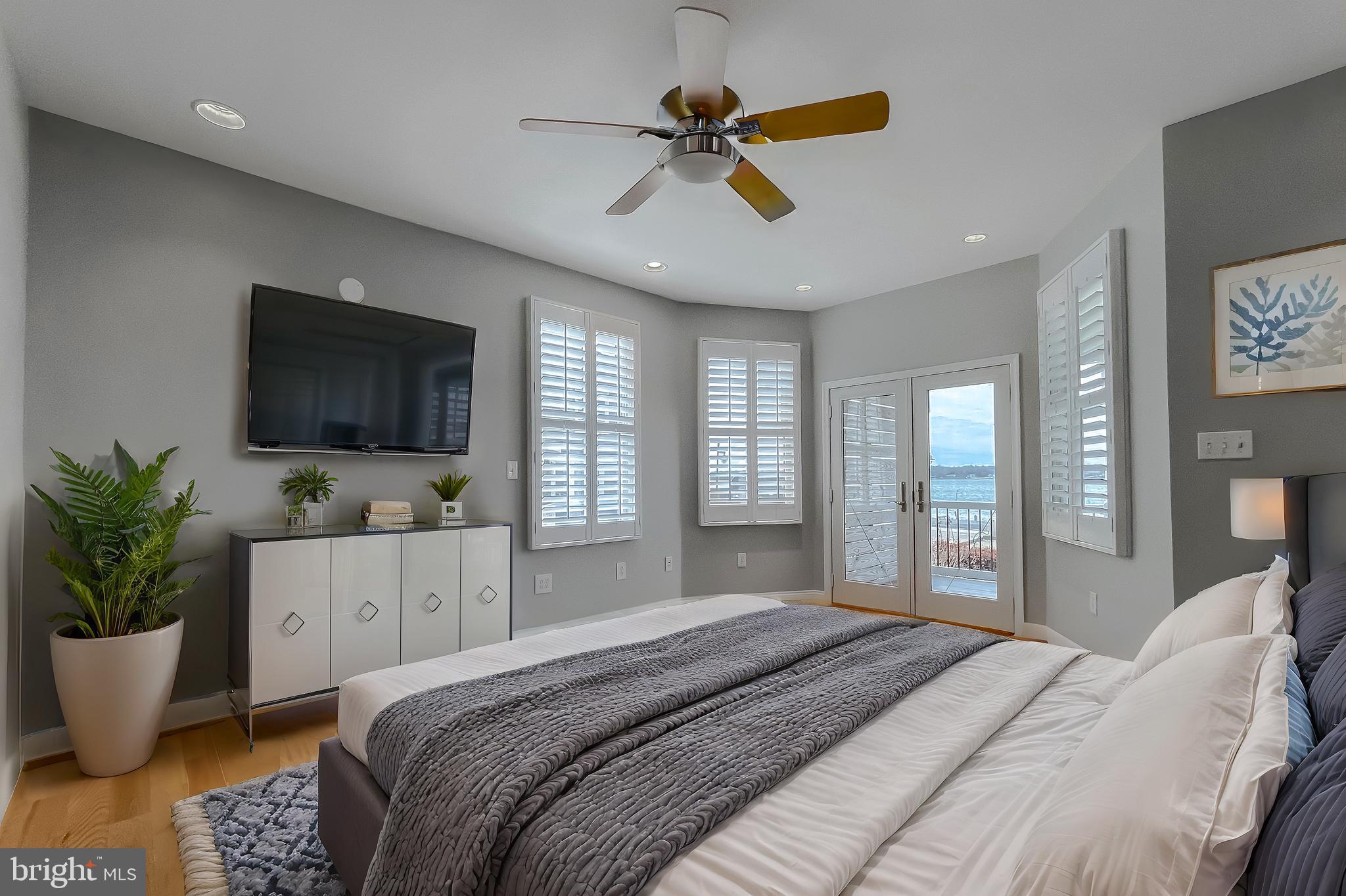 SOLOMONS ISLAND - Residential