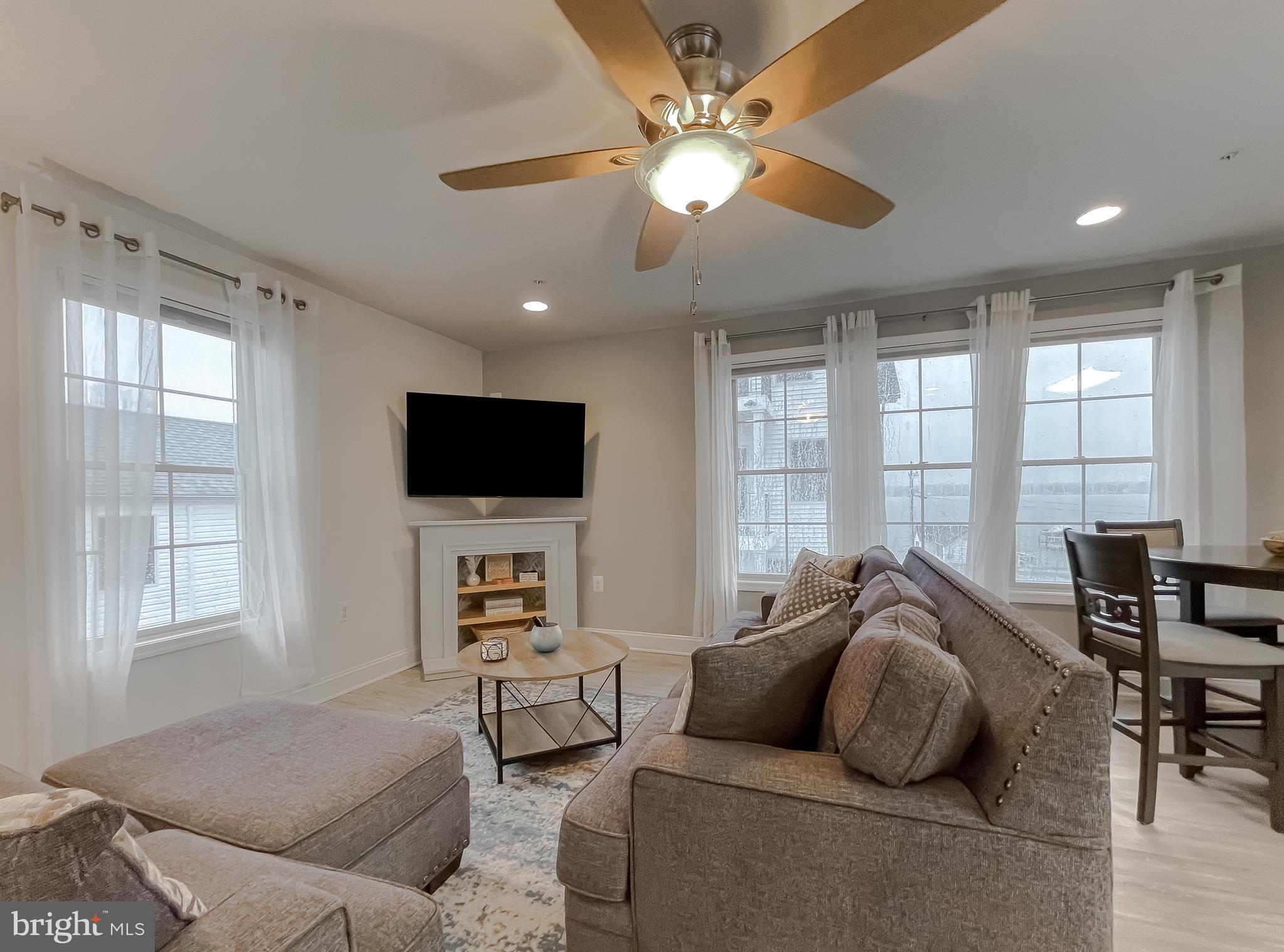 SOLOMONS ISLAND - Residential