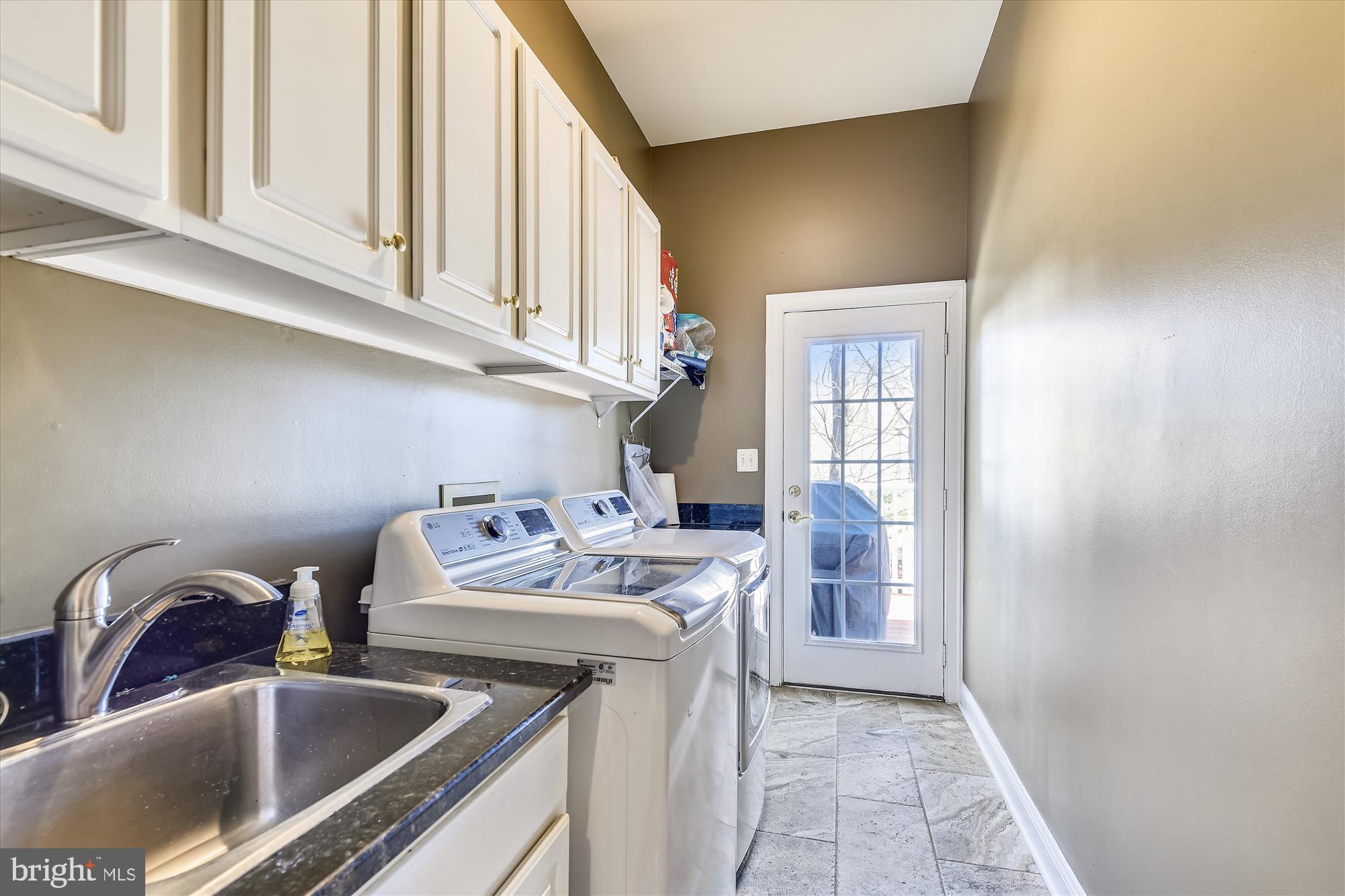 WALNEY WOODS - Residential