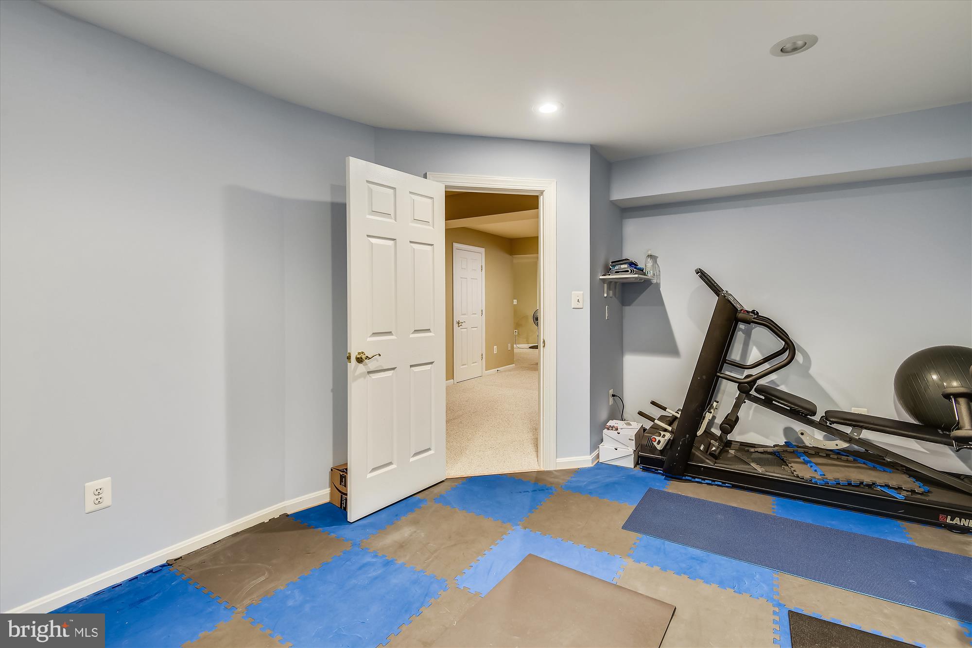 WALNEY WOODS - Residential