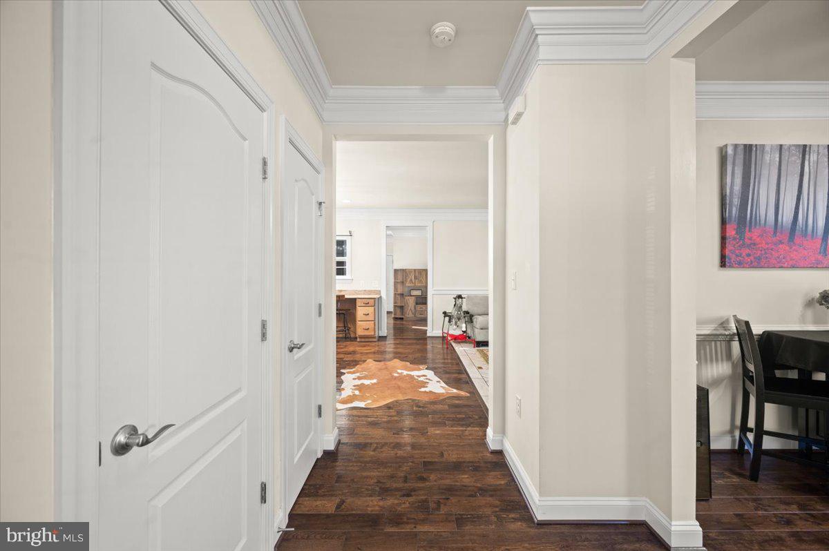 LAKELAND PLACE - Residential