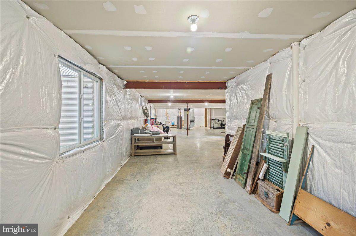 LAKELAND PLACE - Residential