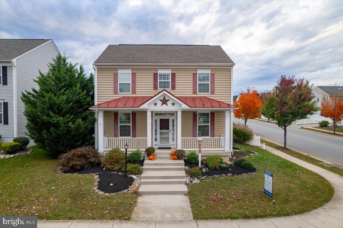 LAKELAND PLACE - Residential