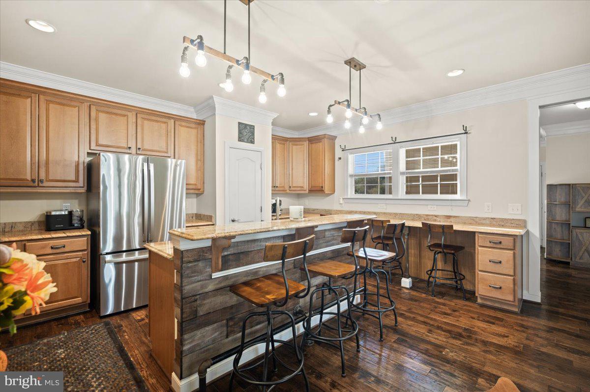 LAKELAND PLACE - Residential