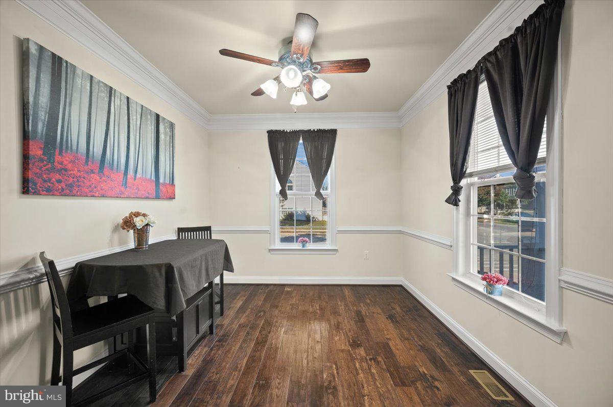 LAKELAND PLACE - Residential