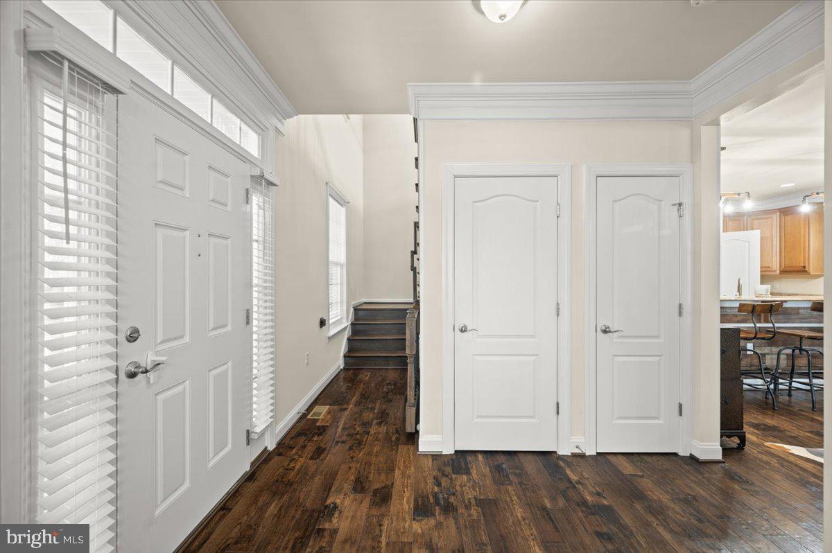 LAKELAND PLACE - Residential